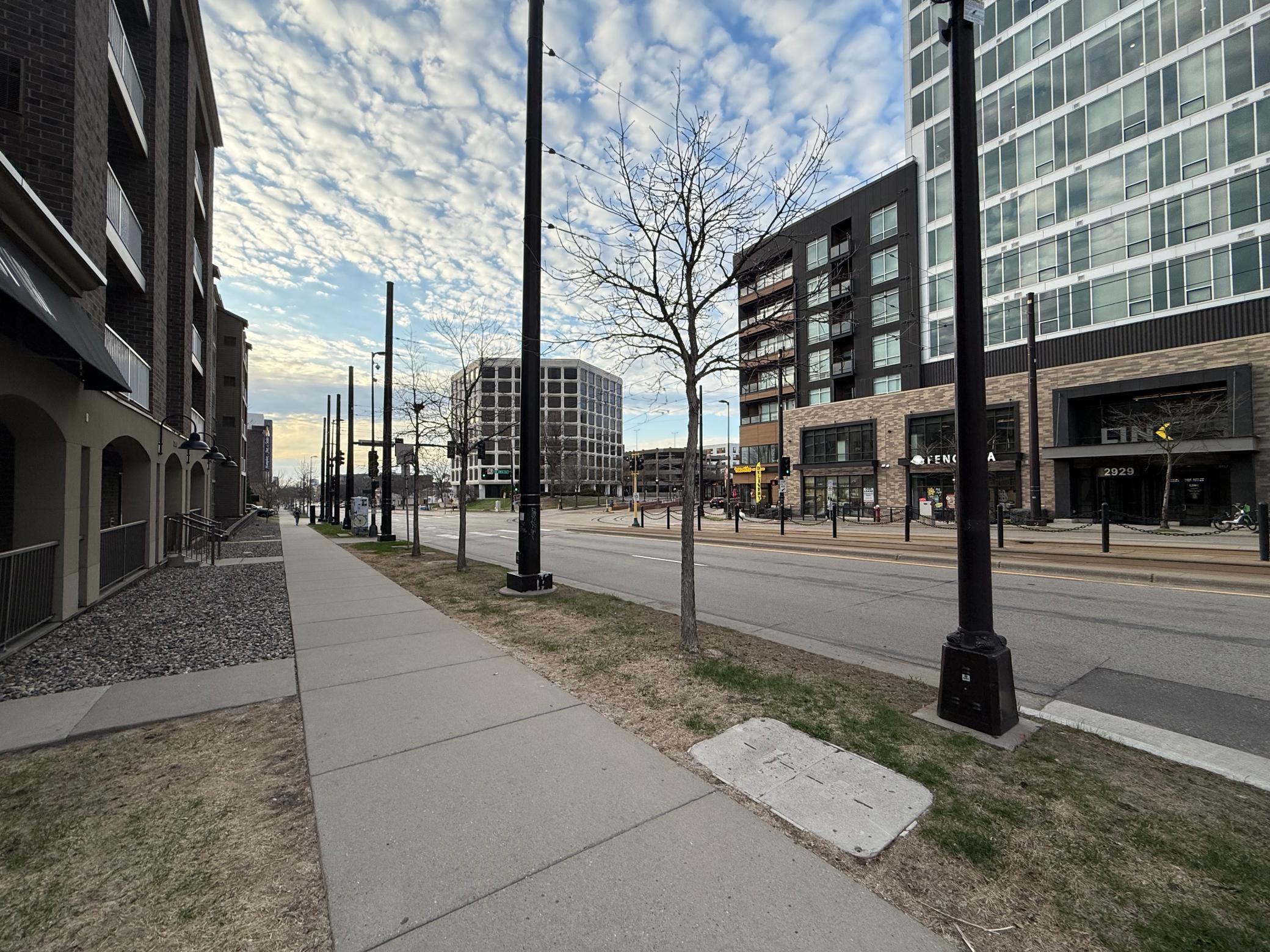 View of Residential at 2900 University Avenue #402, Minneapolis MN 55414, Minneapolis (21 of 30) - Mike Wilen | Minnesota Team Real Estate