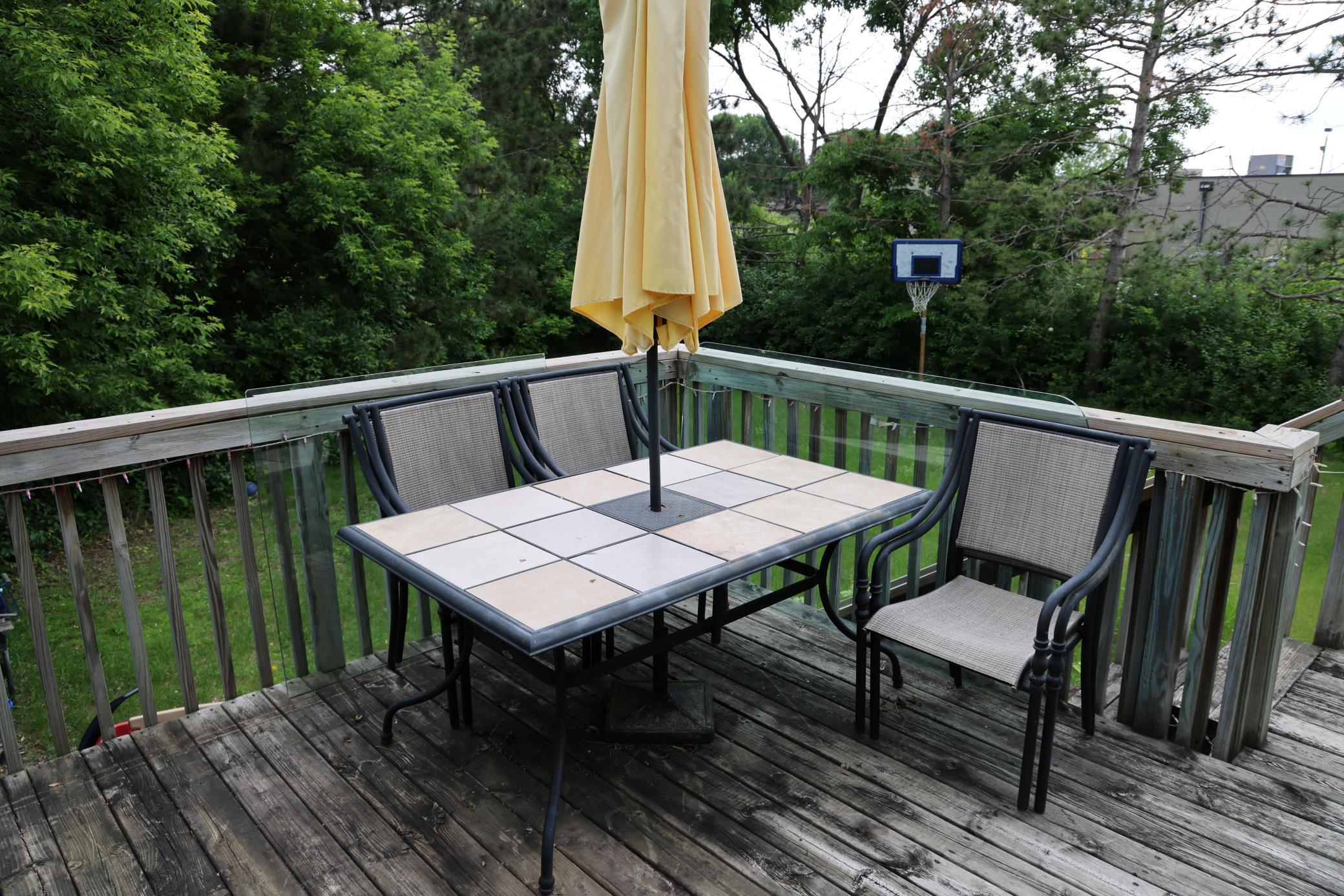 View of Residential Income at 8446 Sumter Circle, Brooklyn Park MN 55445, Brooklyn Park (5 of 21) - Mike Wilen | Minnesota Team Real Estate