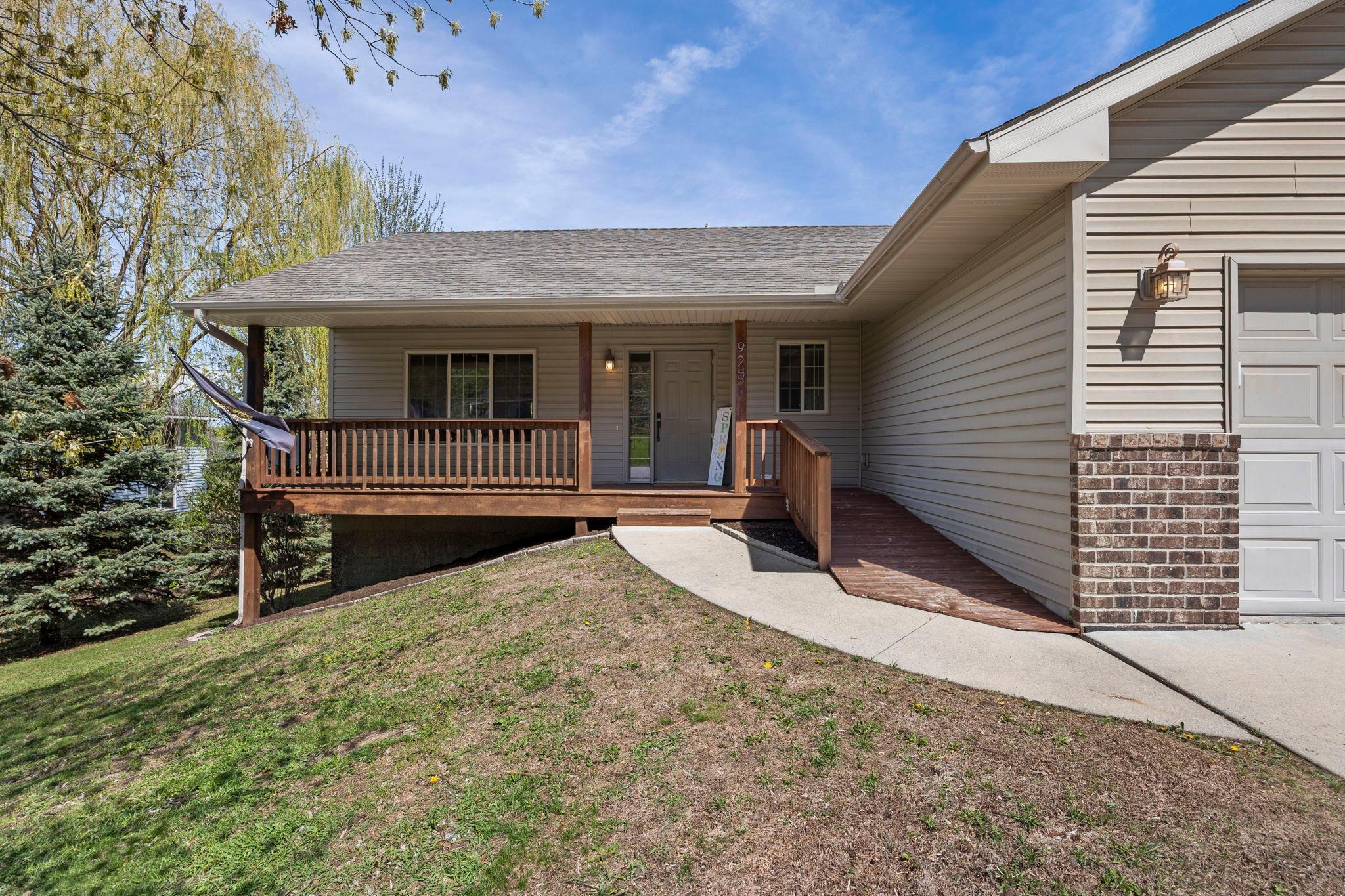 View of Residential at 920 State Street, Belle Plaine MN 56011, Belle Plaine (9 of 68) - Mike Wilen | Minnesota Team Real Estate