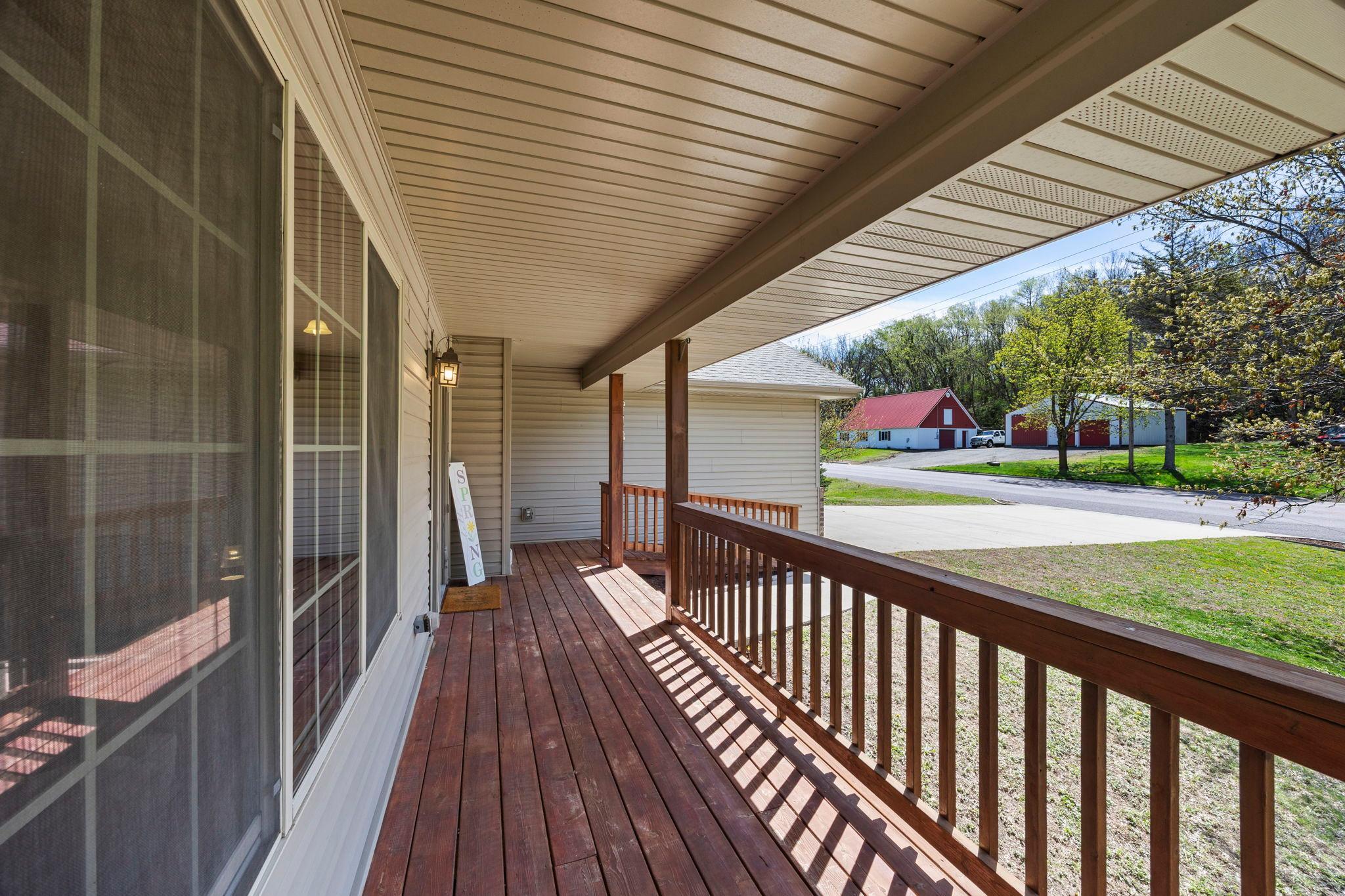 View of Residential at 920 State Street, Belle Plaine MN 56011, Belle Plaine (11 of 68) - Mike Wilen | Minnesota Team Real Estate