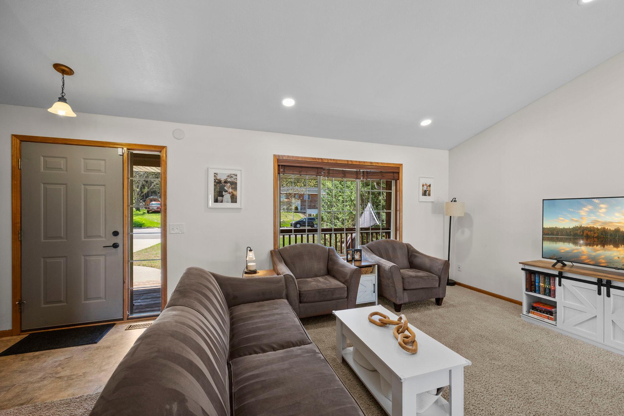View of Residential at 920 State Street, Belle Plaine MN 56011, Belle Plaine (14 of 68) - Mike Wilen | Minnesota Team Real Estate