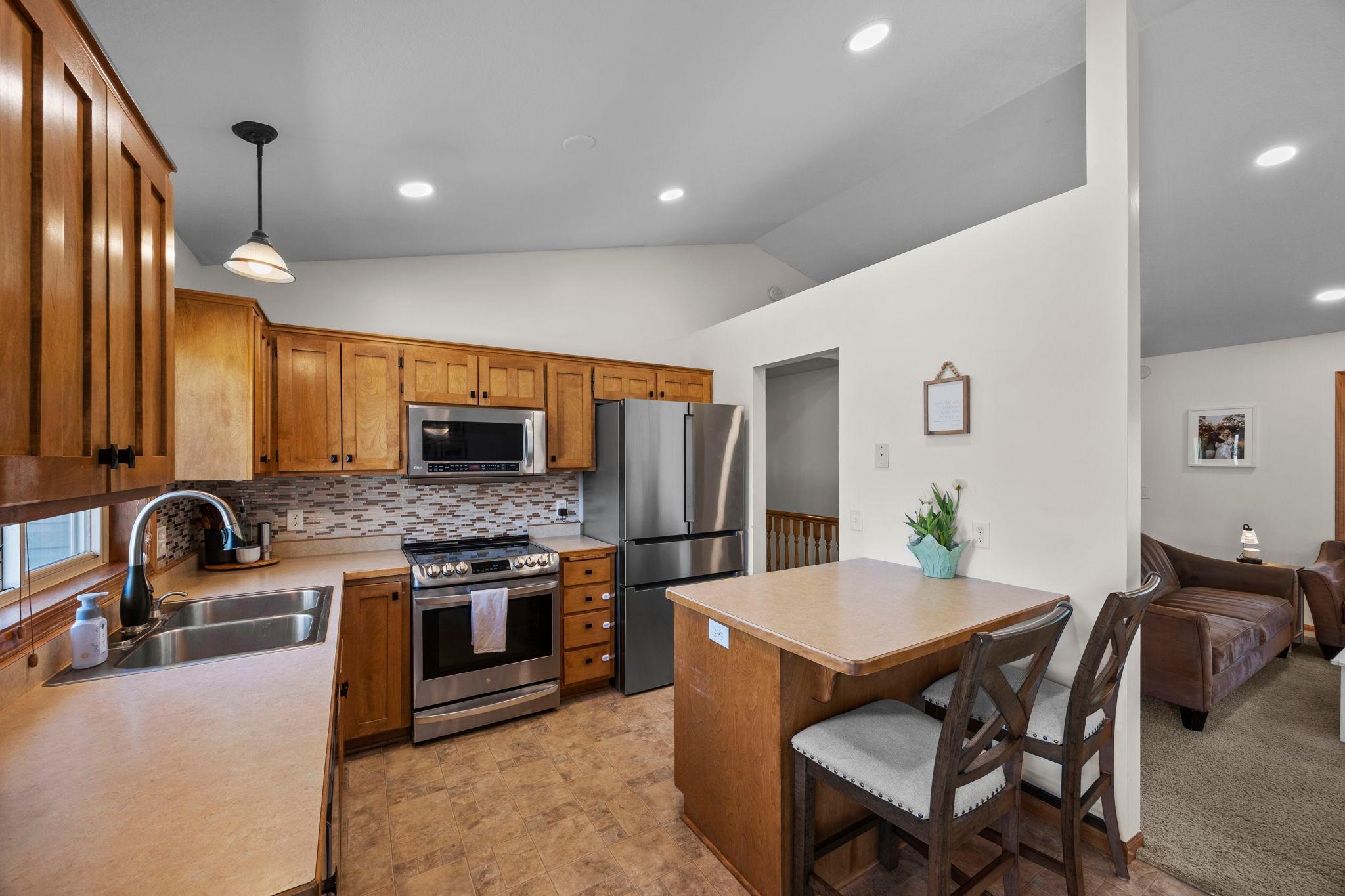 View of Residential at 920 State Street, Belle Plaine MN 56011, Belle Plaine (23 of 68) - Mike Wilen | Minnesota Team Real Estate