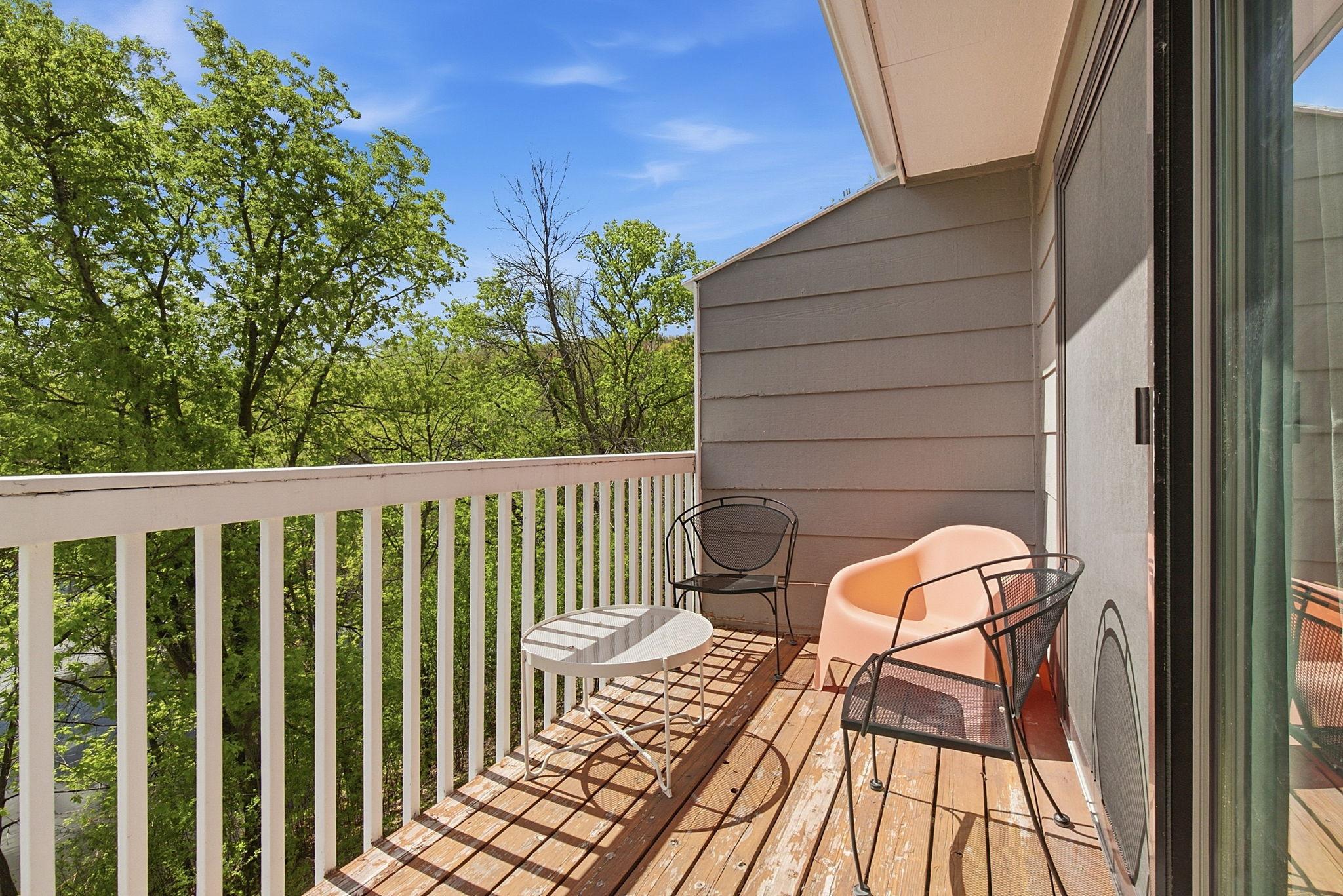 View of Residential at 5664 Sanibel Drive #C, Minnetonka MN 55343, Minnetonka (12 of 30) - Mike Wilen | Minnesota Team Real Estate