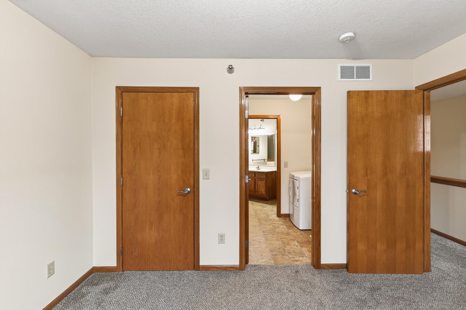 View of Residential at 2407 16th Avenue, Minneapolis MN 55404, Minneapolis (18 of 31) - Mike Wilen | Minnesota Team Real Estate
