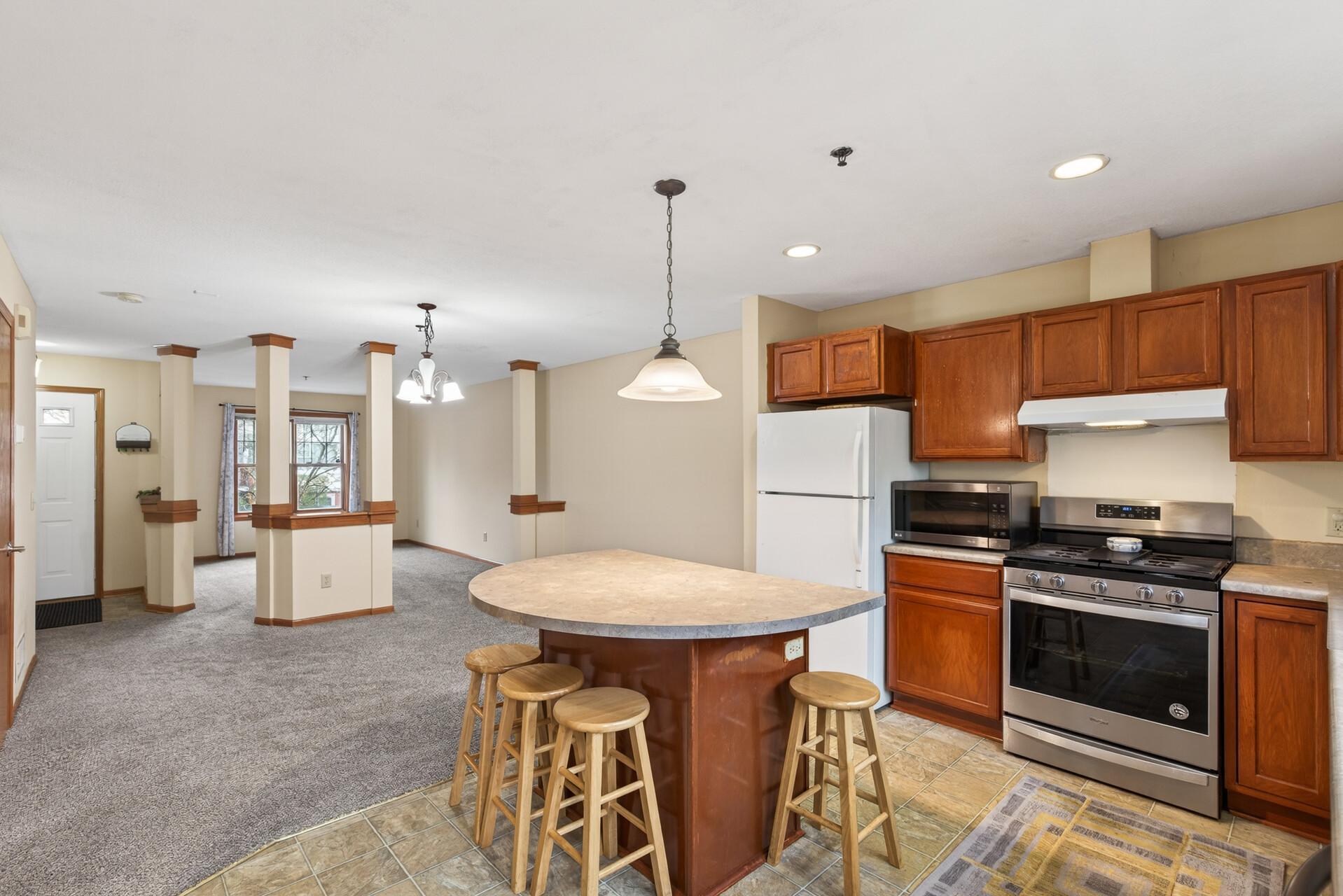View of Residential at 2407 16th Avenue, Minneapolis MN 55404, Minneapolis (13 of 31) - Mike Wilen | Minnesota Team Real Estate