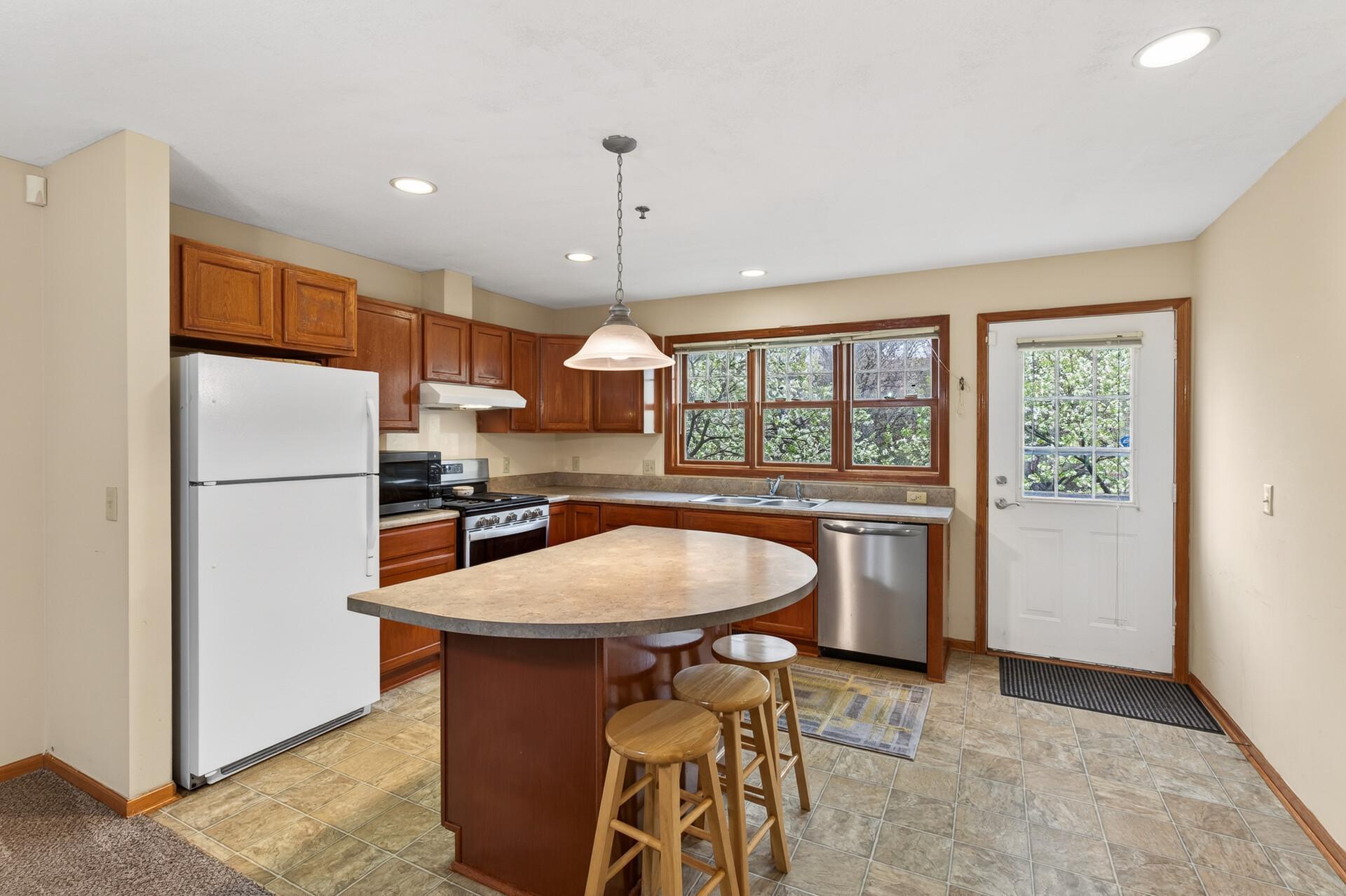 View of Residential at 2407 16th Avenue, Minneapolis MN 55404, Minneapolis (11 of 31) - Mike Wilen | Minnesota Team Real Estate