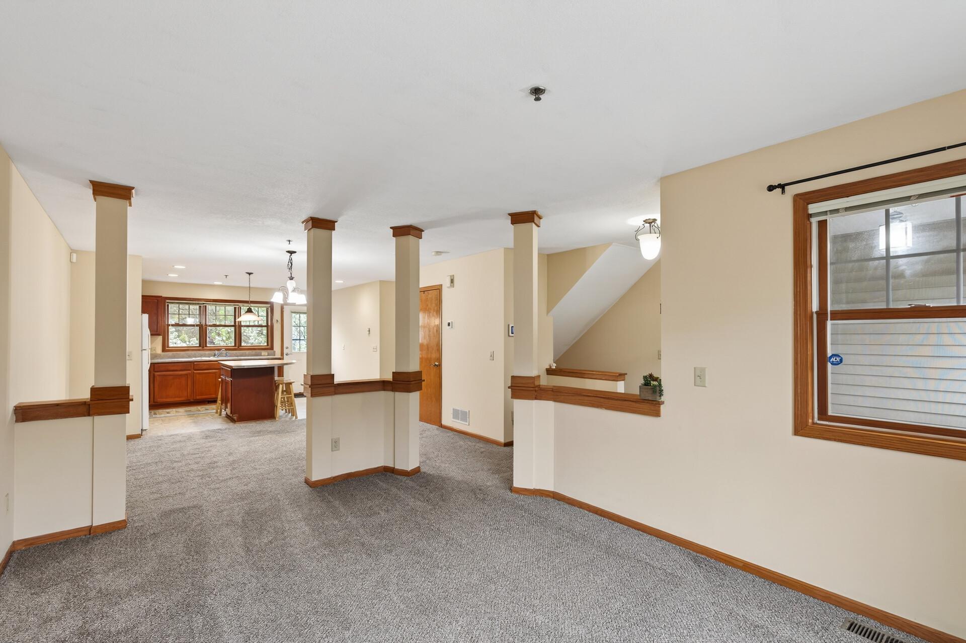 View of Residential at 2407 16th Avenue, Minneapolis MN 55404, Minneapolis (8 of 31) - Mike Wilen | Minnesota Team Real Estate
