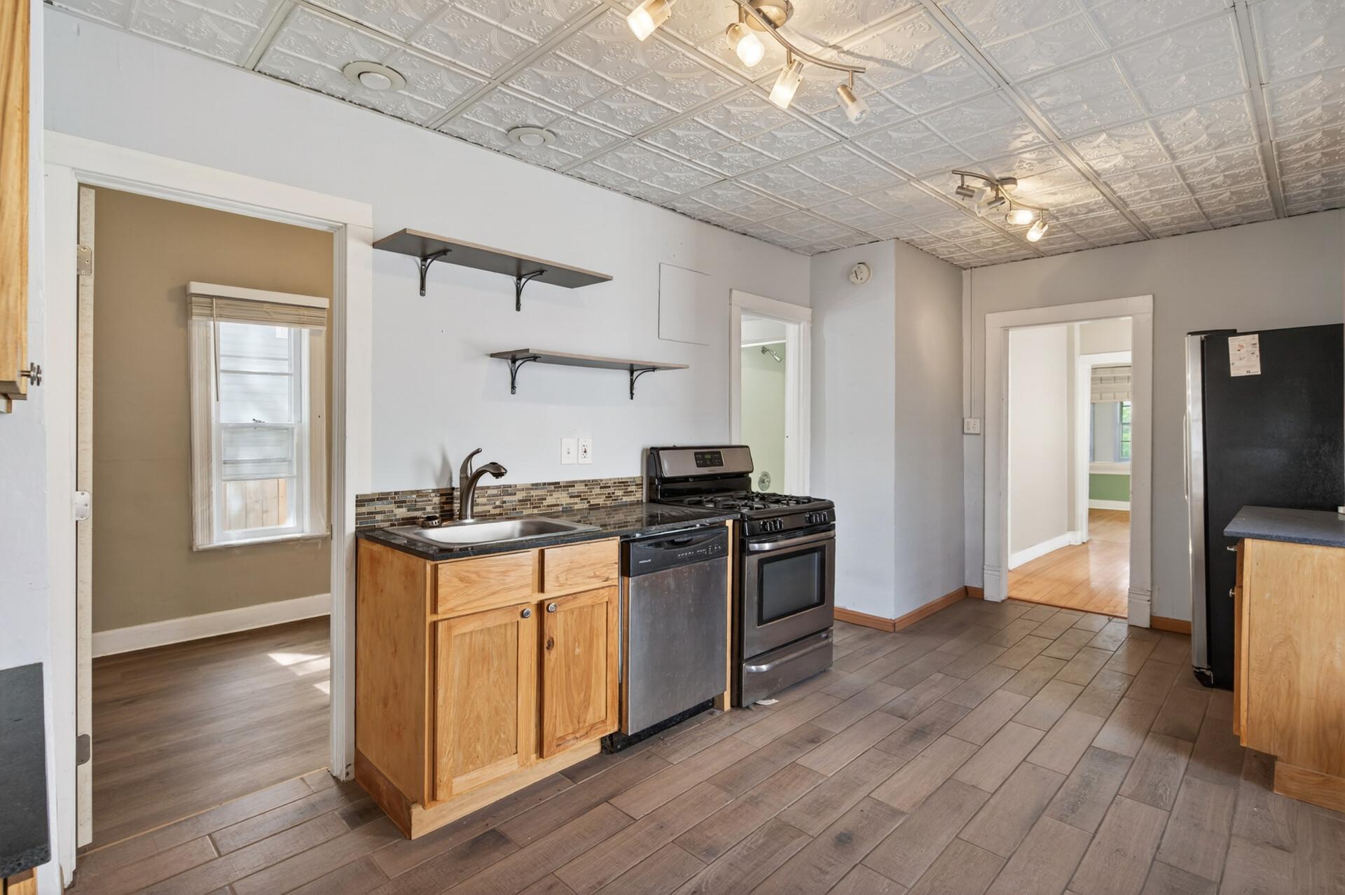 View of Residential Income at 318 7th Avenue, Minneapolis MN 55413, Minneapolis (16 of 21) - Mike Wilen | Minnesota Team Real Estate