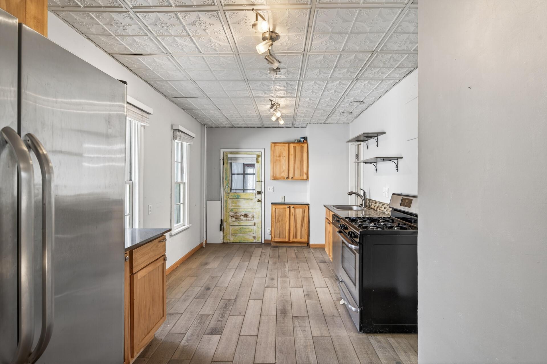 View of Residential Income at 318 7th Avenue, Minneapolis MN 55413, Minneapolis (14 of 21) - Mike Wilen | Minnesota Team Real Estate