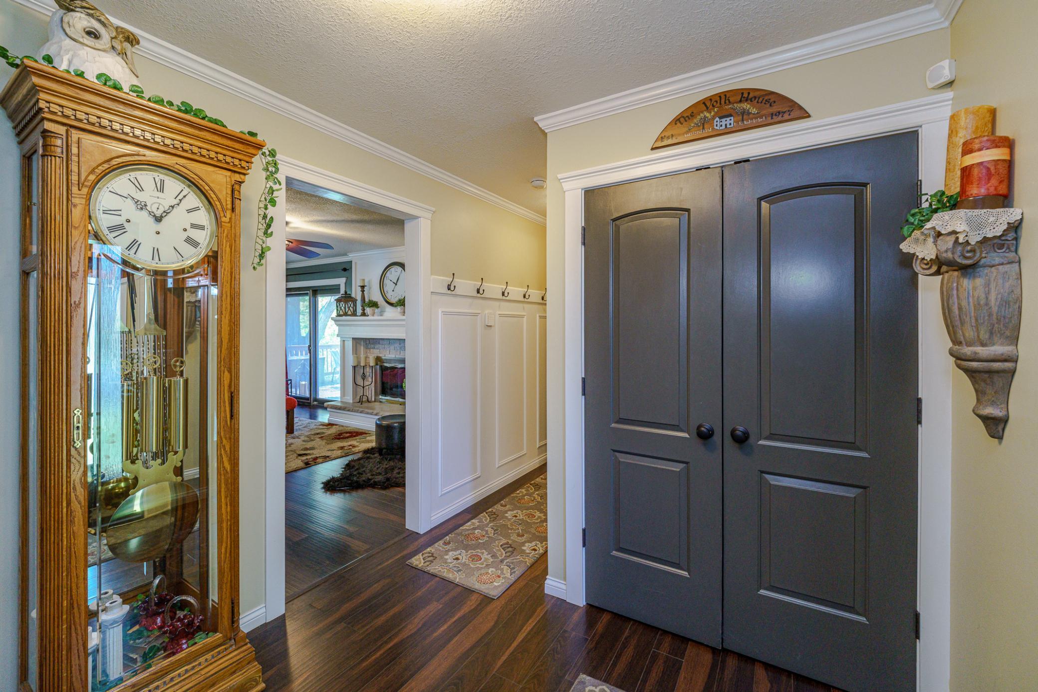 View of Residential at 613 Chicago Drive, Burnsville MN 55306, Burnsville (6 of 51) - Mike Wilen | Minnesota Team Real Estate