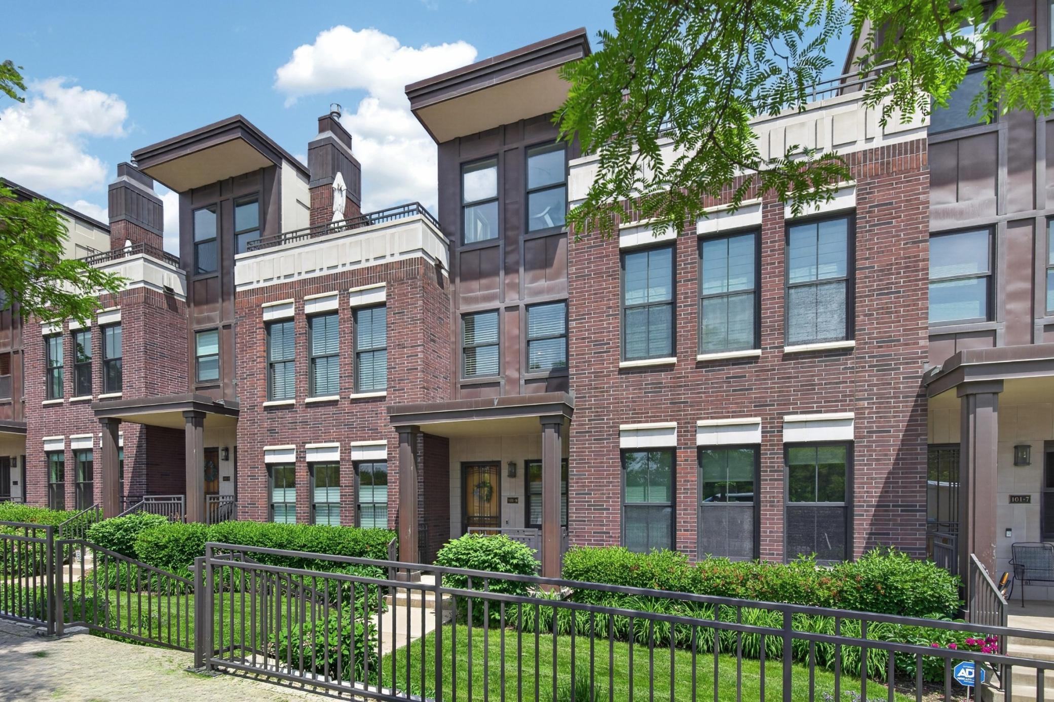 View of (TH) Side x Side at 101 Main Street, Minneapolis - Mike Wilen | Minnesota Team Real Estate