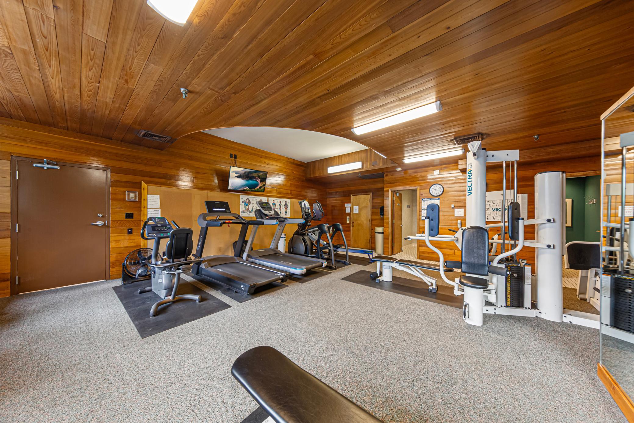 View of Residential at 1225 Lasalle Avenue #2101, Minneapolis MN 55403, Minneapolis (52 of 58) - Mike Wilen | Minnesota Team Real Estate