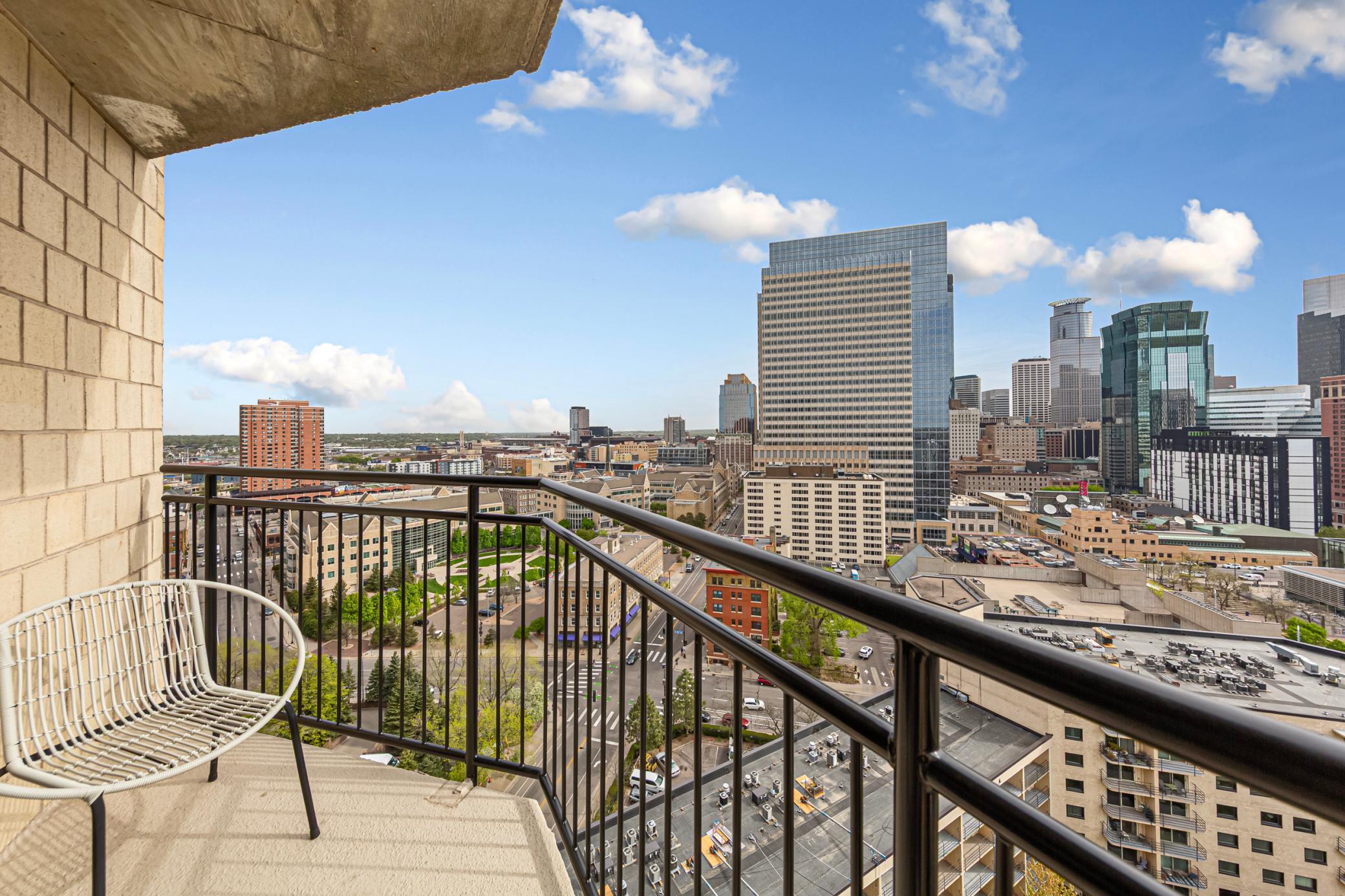 View of Residential at 1225 Lasalle Avenue #2101, Minneapolis MN 55403, Minneapolis (26 of 58) - Mike Wilen | Minnesota Team Real Estate