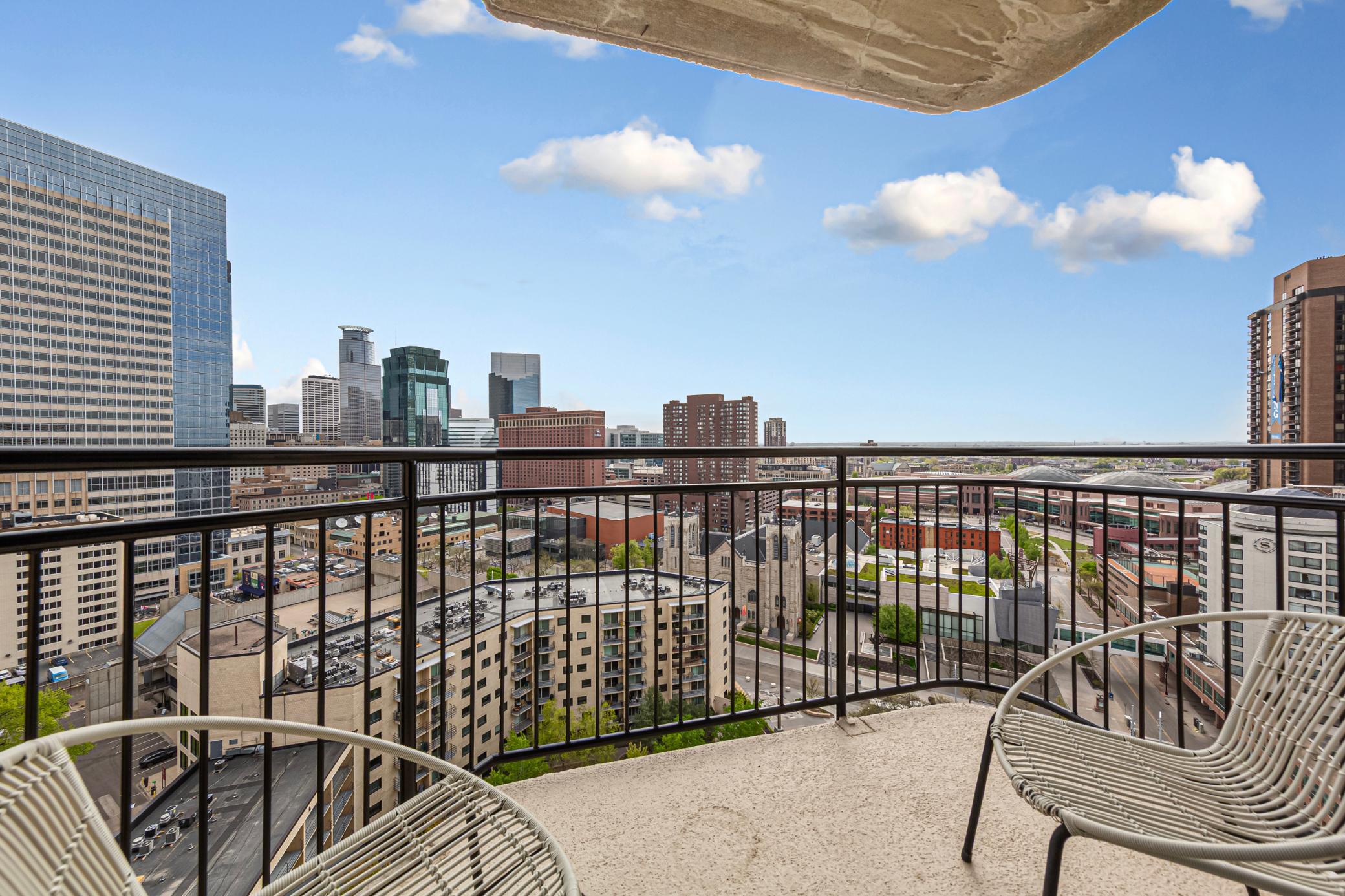 View of Residential at 1225 Lasalle Avenue #2101, Minneapolis MN 55403, Minneapolis (27 of 58) - Mike Wilen | Minnesota Team Real Estate