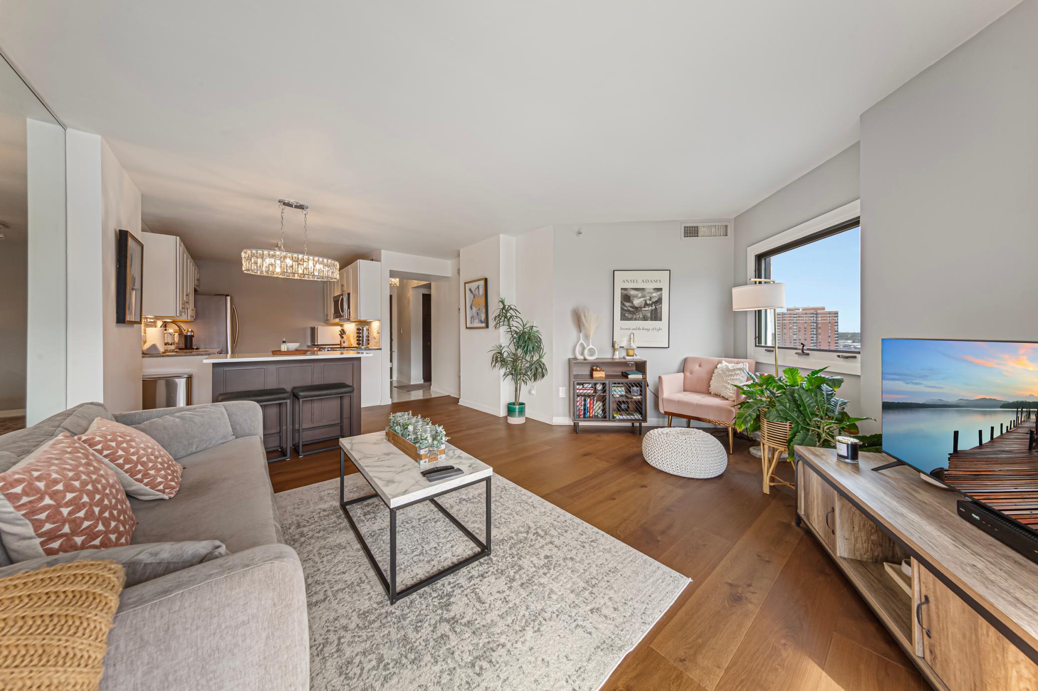 View of Residential at 1225 Lasalle Avenue #2101, Minneapolis MN 55403, Minneapolis (4 of 58) - Mike Wilen | Minnesota Team Real Estate