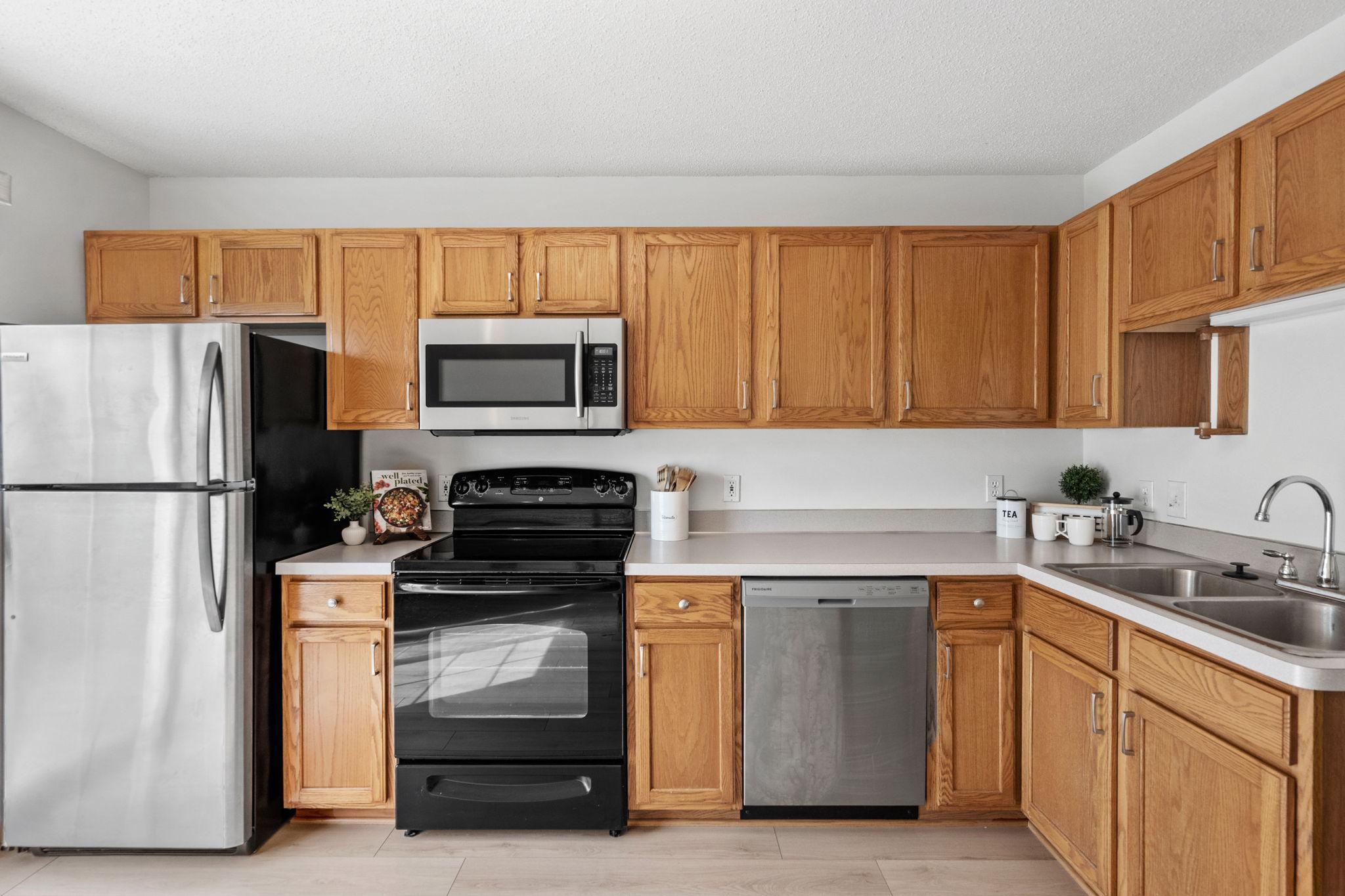 View of Residential at 6276 158th Street, Apple Valley MN 55124, Apple Valley (8 of 22) - Mike Wilen | Minnesota Team Real Estate