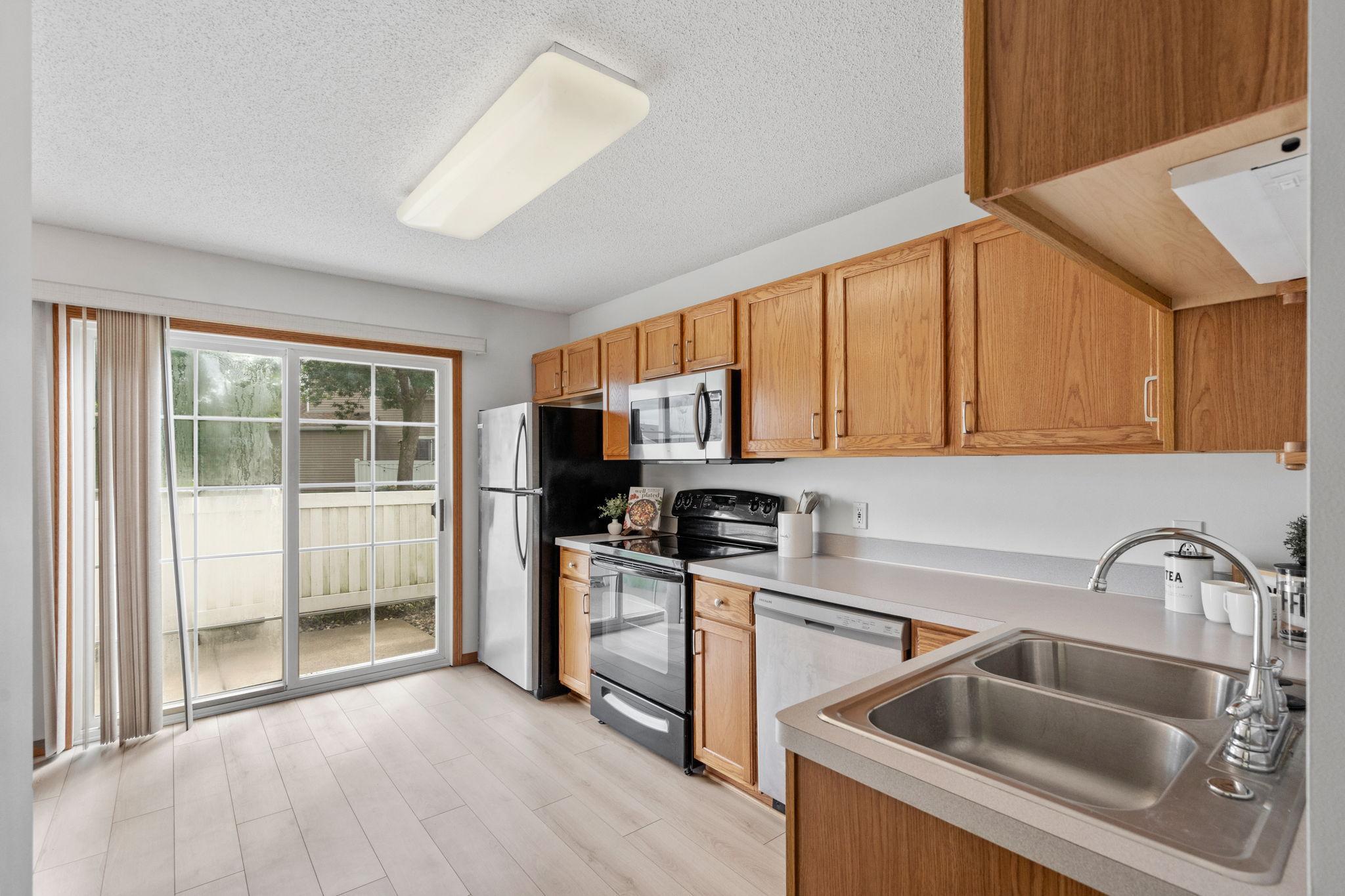 View of Residential at 6276 158th Street, Apple Valley MN 55124, Apple Valley (7 of 22) - Mike Wilen | Minnesota Team Real Estate