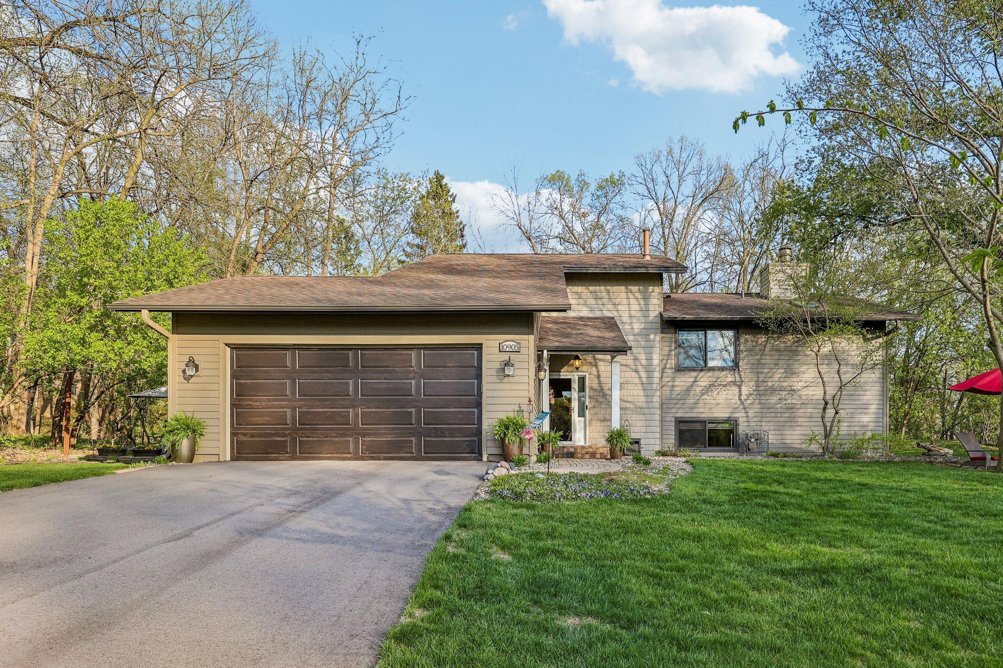 View of Residential at 10905 34th Avenue, Plymouth MN 55441, Plymouth - Mike Wilen | Minnesota Team Real Estate