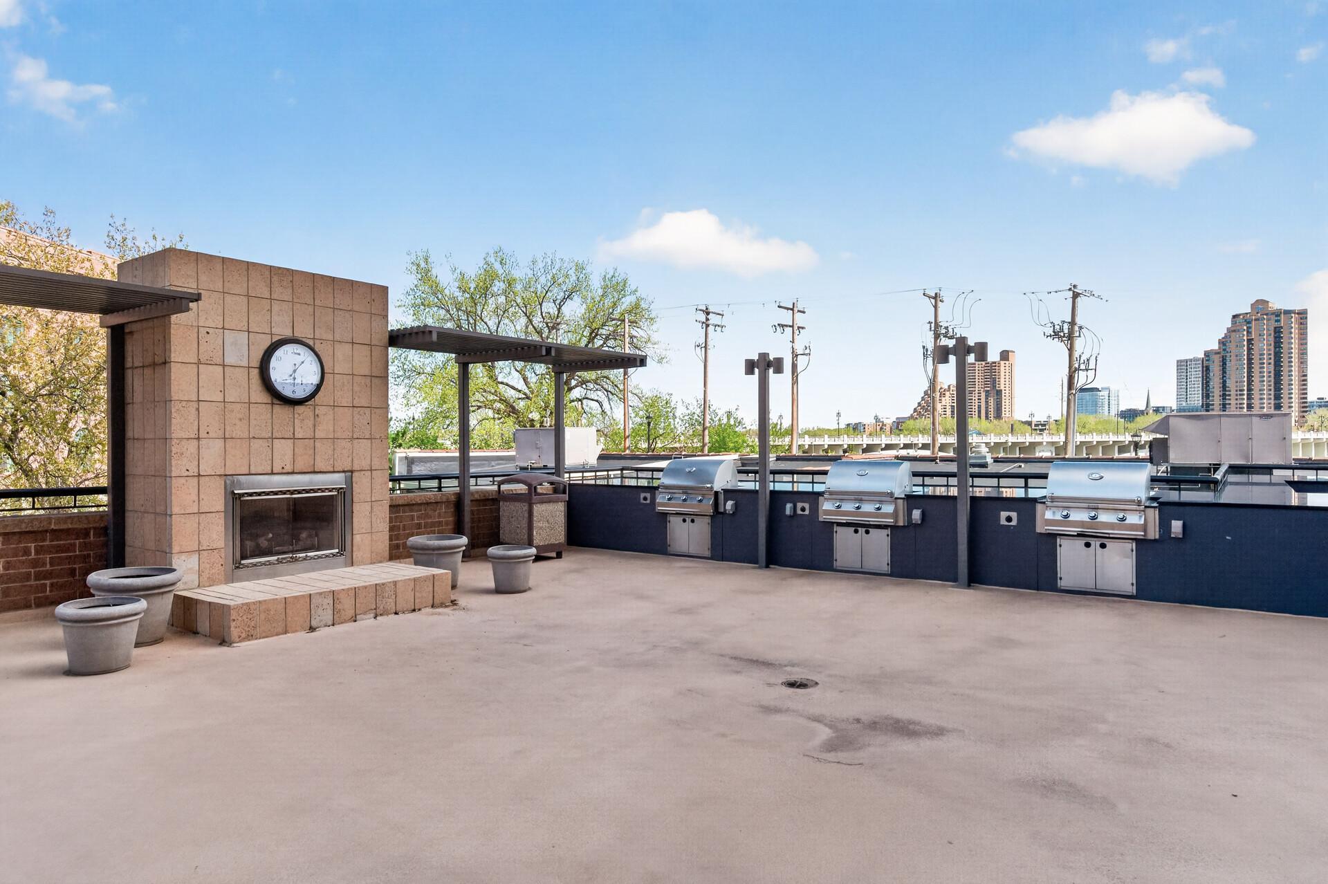 View of Residential at 401 1st Street #518, Minneapolis MN 55401, Minneapolis (21 of 23) - Mike Wilen | Minnesota Team Real Estate