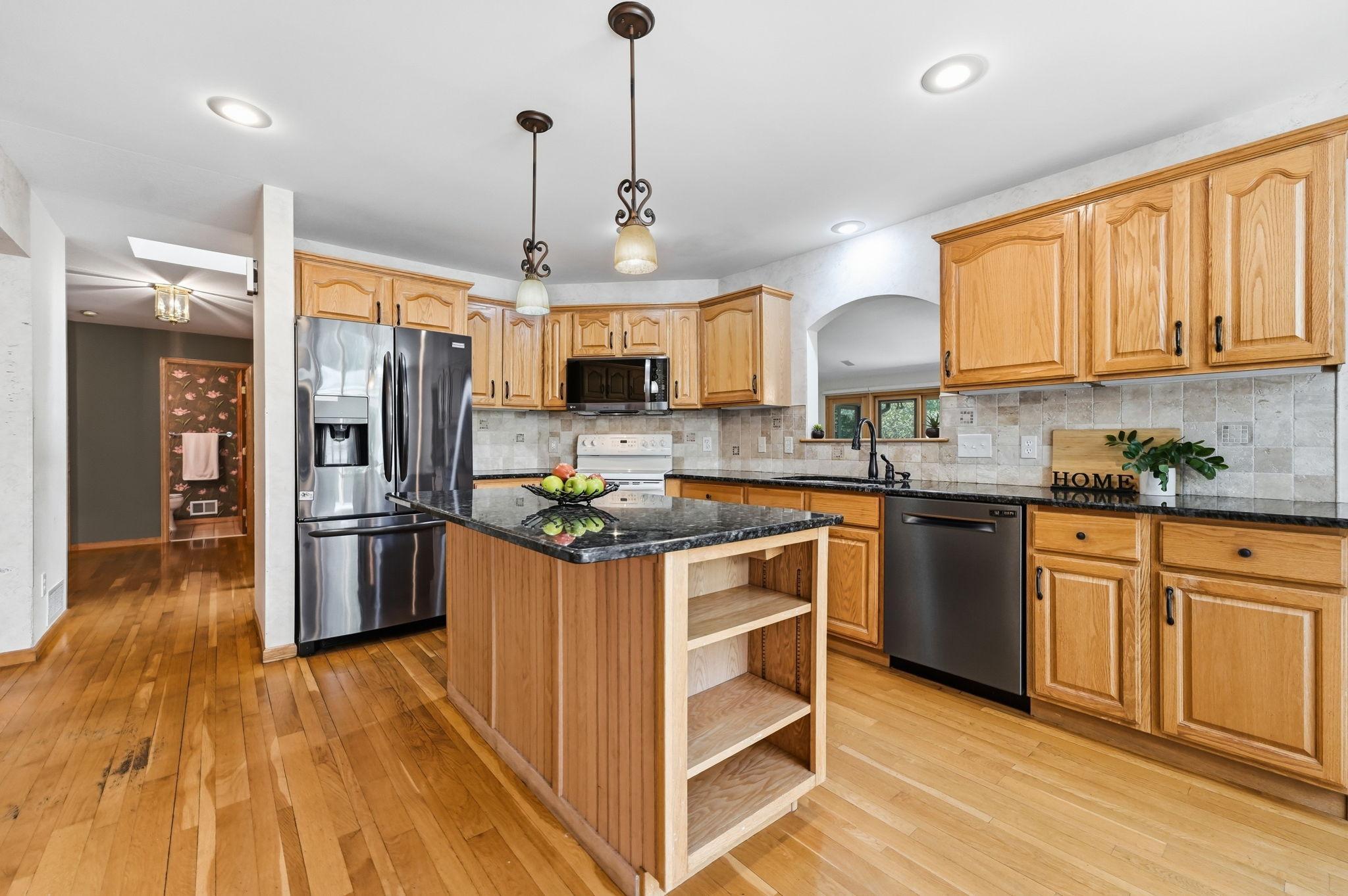 View of Residential at 15 Anemone Circle, North Oaks MN 55127, North Oaks (4 of 58) - Mike Wilen | Minnesota Team Real Estate