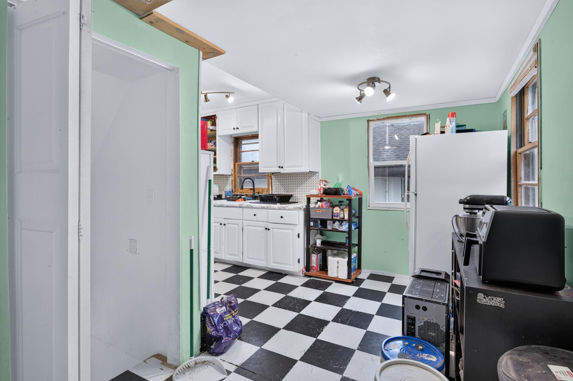 View of Residential at 3455 Girard Avenue, Minneapolis MN 55412, Minneapolis (9 of 22) - Mike Wilen | Minnesota Team Real Estate