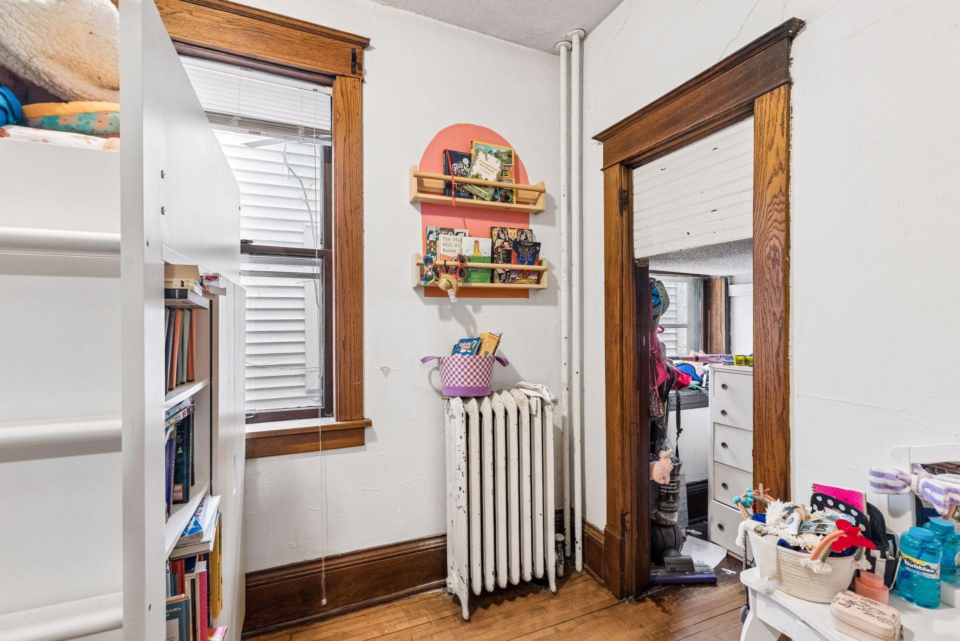 View of Residential Income at 724 Hague Avenue, Saint Paul MN 55104, Saint Paul (35 of 51) - Mike Wilen | Minnesota Team Real Estate
