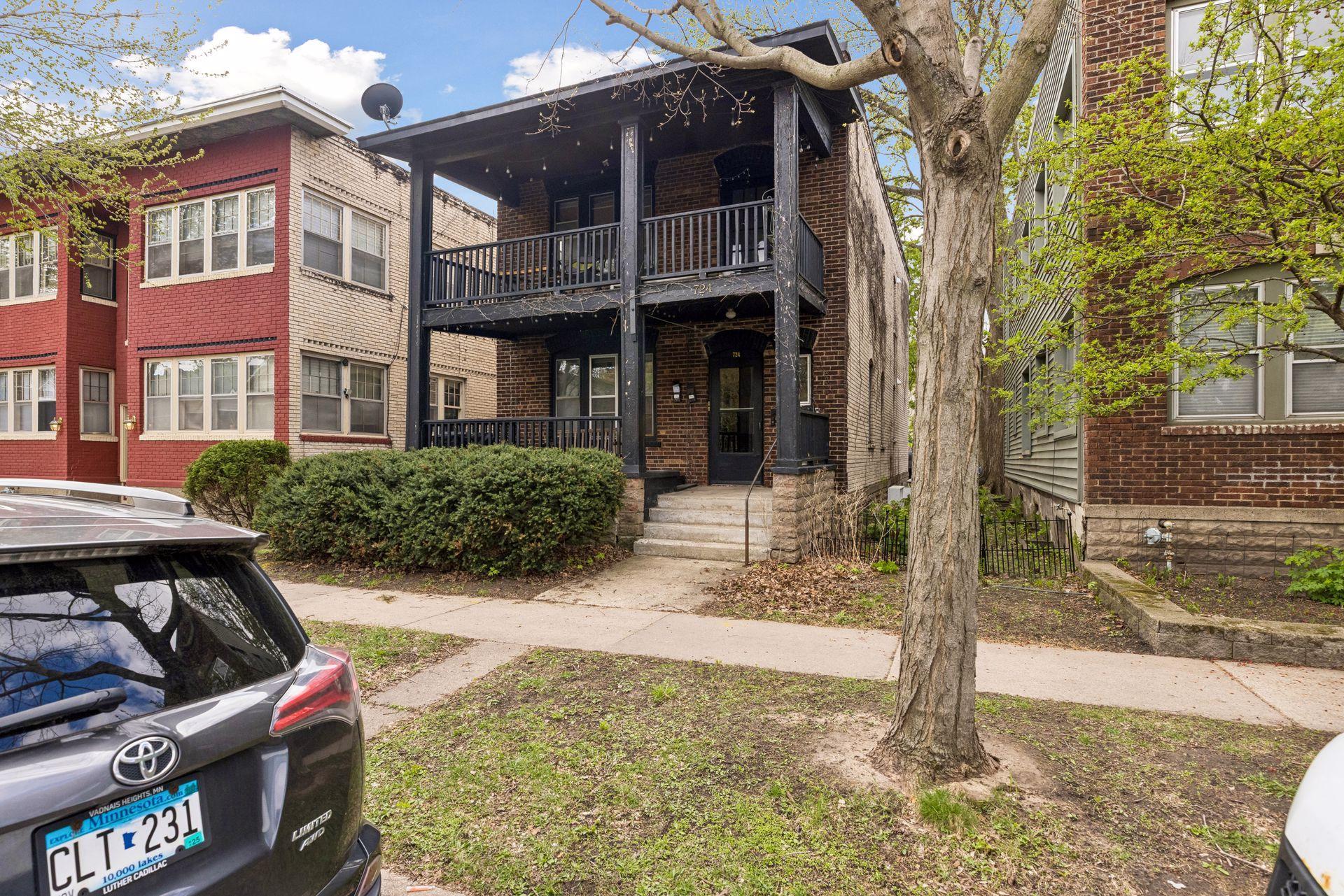 View of Residential Income at 724 Hague Avenue, Saint Paul MN 55104, Saint Paul (39 of 51) - Mike Wilen | Minnesota Team Real Estate