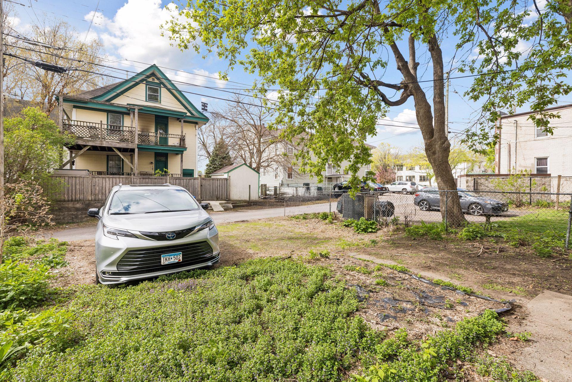 View of Residential Income at 724 Hague Avenue, Saint Paul MN 55104, Saint Paul (47 of 51) - Mike Wilen | Minnesota Team Real Estate