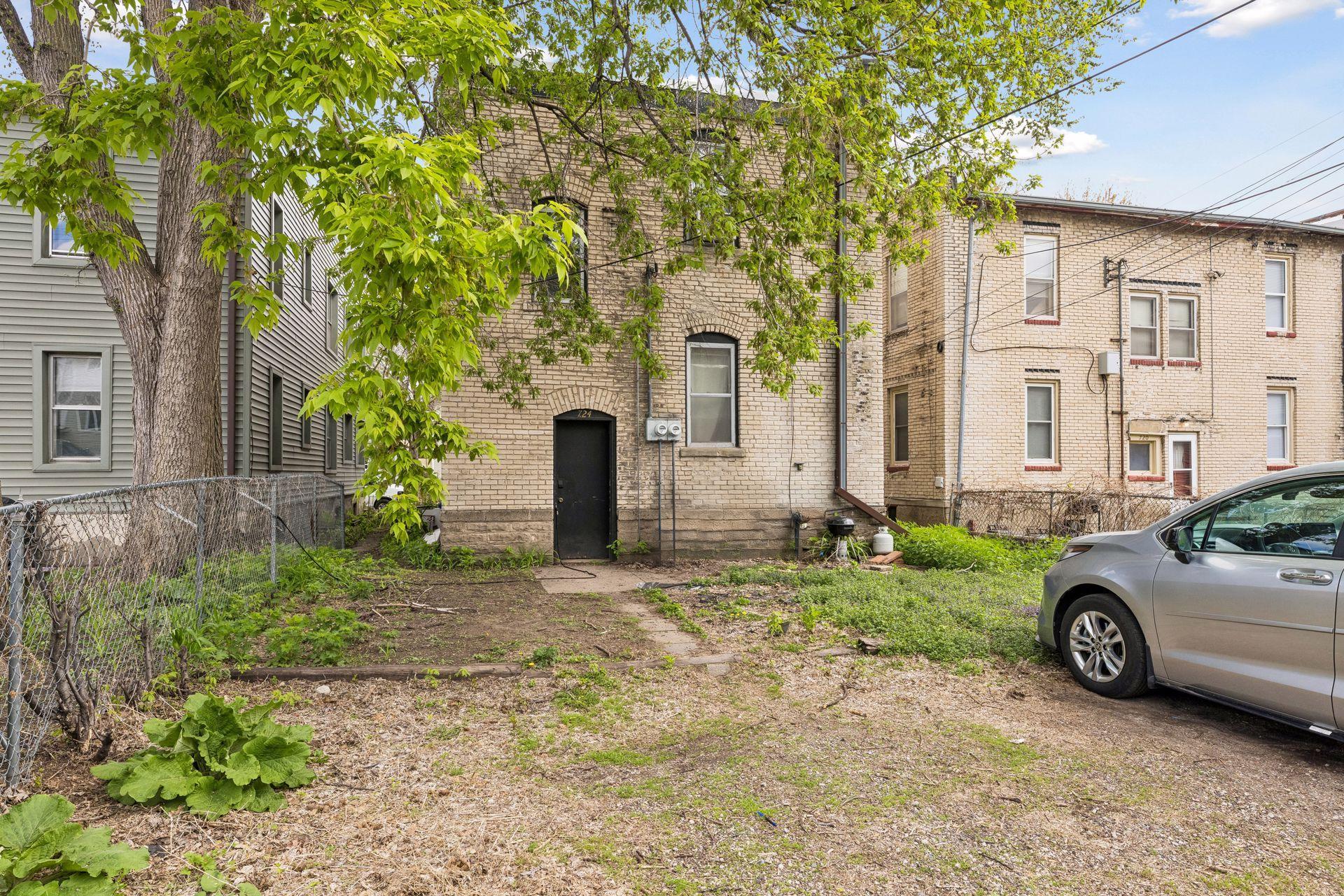 View of Residential Income at 724 Hague Avenue, Saint Paul MN 55104, Saint Paul (44 of 51) - Mike Wilen | Minnesota Team Real Estate