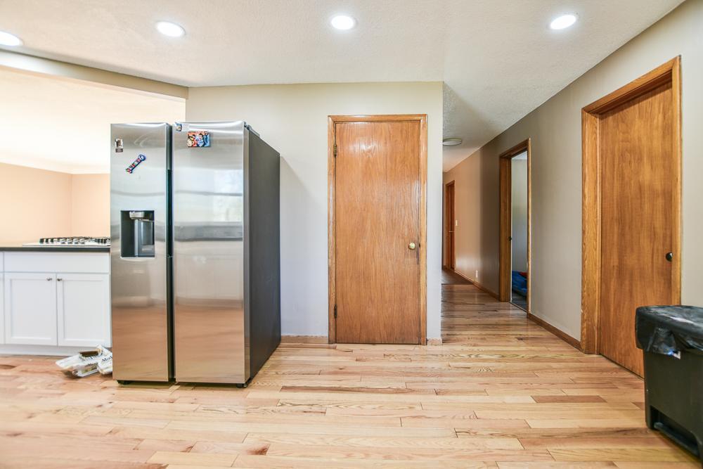View of Residential at 1306 Hillcrest Drive, Fridley MN 55432, Fridley (6 of 32) - Mike Wilen | Minnesota Team Real Estate