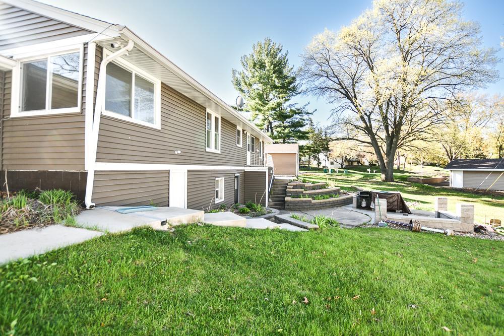 View of Residential at 1306 Hillcrest Drive, Fridley MN 55432, Fridley (26 of 32) - Mike Wilen | Minnesota Team Real Estate