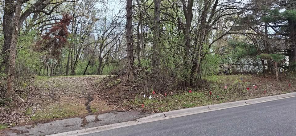 View of Land at 1830 Howard Street, Maplewood MN 55109, Maplewood - Mike Wilen | Minnesota Team Real Estate