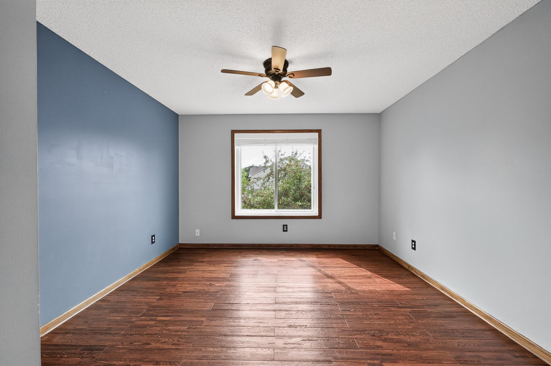 View of Residential at 13821 Edgewood Avenue, Savage MN 55378, Savage (22 of 34) - Mike Wilen | Minnesota Team Real Estate