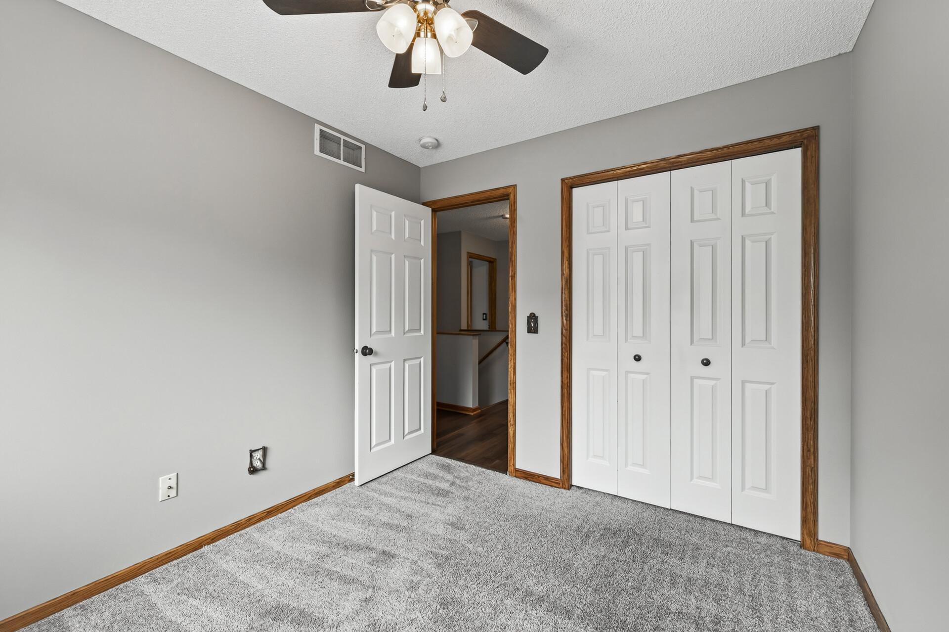 View of Residential at 13821 Edgewood Avenue, Savage MN 55378, Savage (20 of 34) - Mike Wilen | Minnesota Team Real Estate