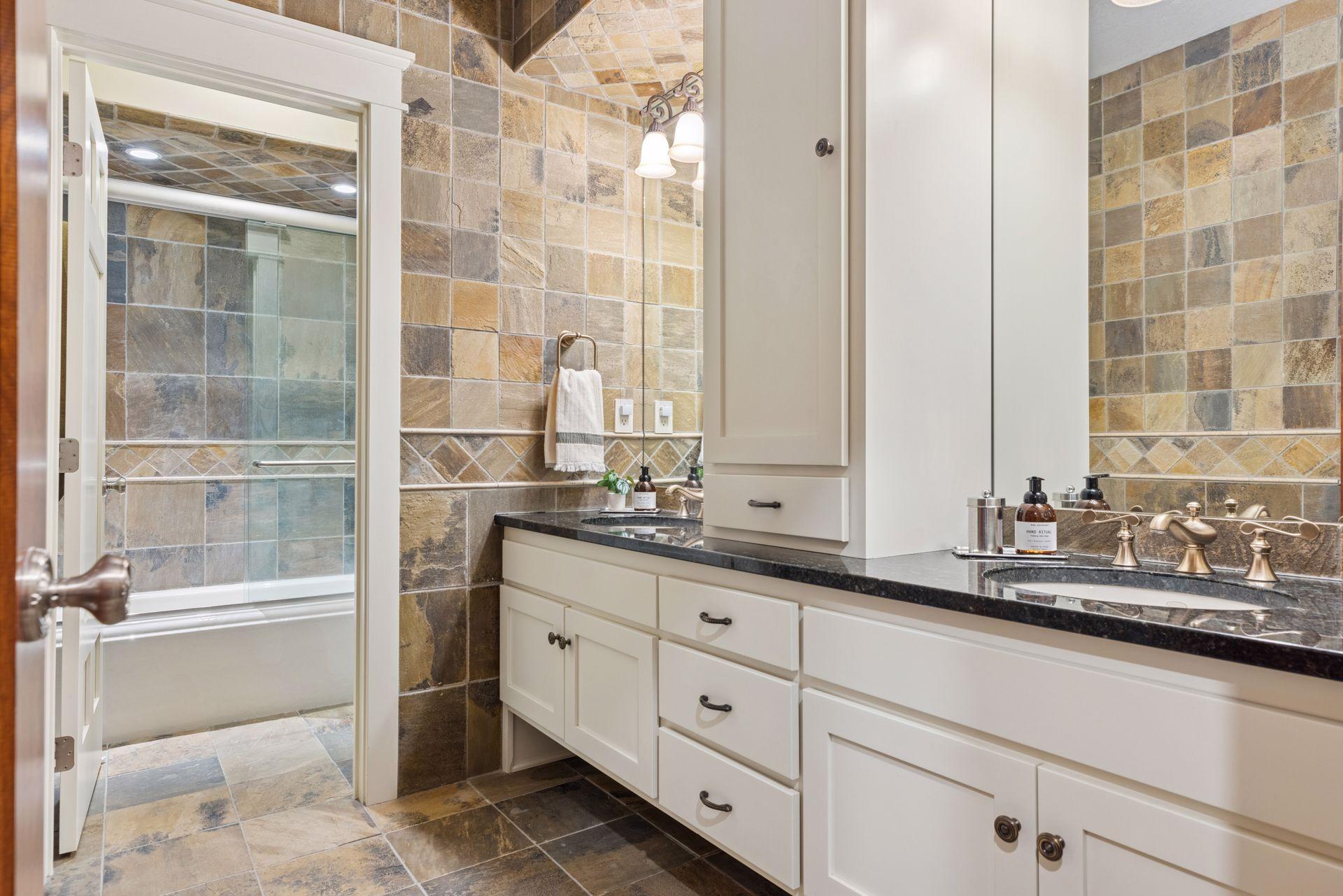 View of Residential at 12159 Quail Avenue Lane, Stillwater MN 55082, Stillwater (93 of 96) - Mike Wilen | Minnesota Team Real Estate