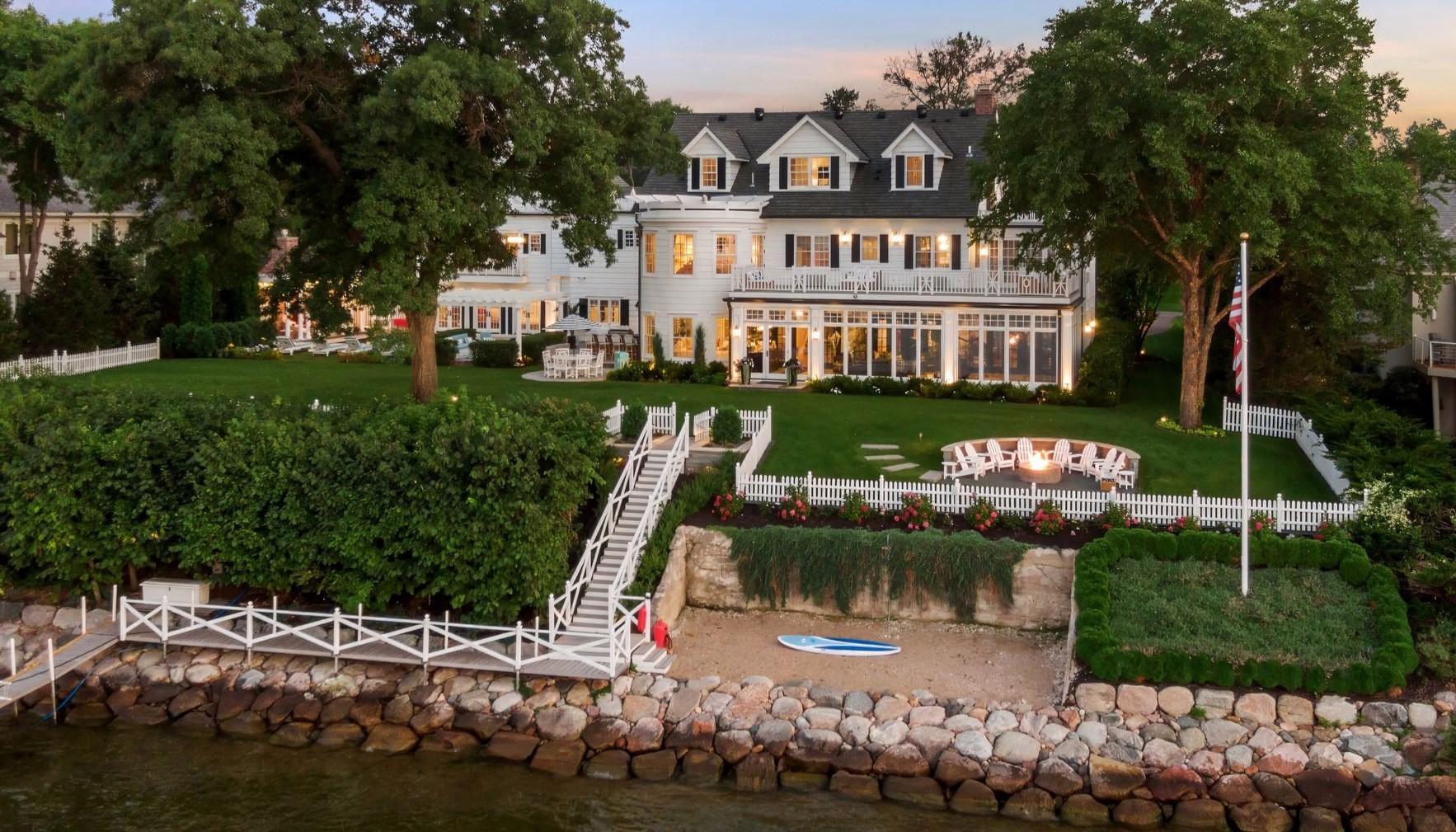 View of Residential at 20100 Lakeview Avenue, Deephaven MN 55331, Deephaven - Mike Wilen | Minnesota Team Real Estate