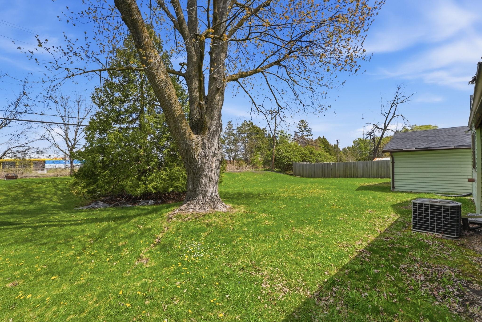 View of Residential at 1697 Rose Place, Roseville MN 55113, Roseville (24 of 31) - Mike Wilen | Minnesota Team Real Estate