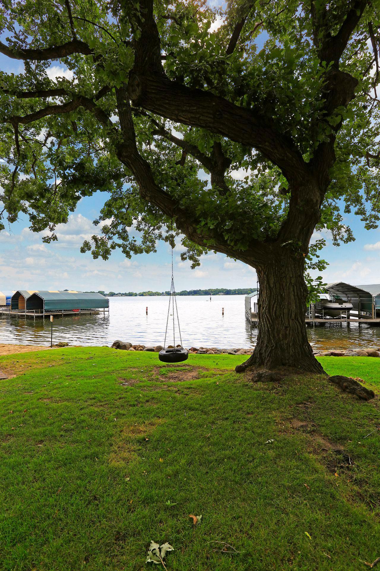 View of Land at 2308 Huntington Point Road, Wayzata MN 55391, Wayzata (11 of 12) - Mike Wilen | Minnesota Team Real Estate