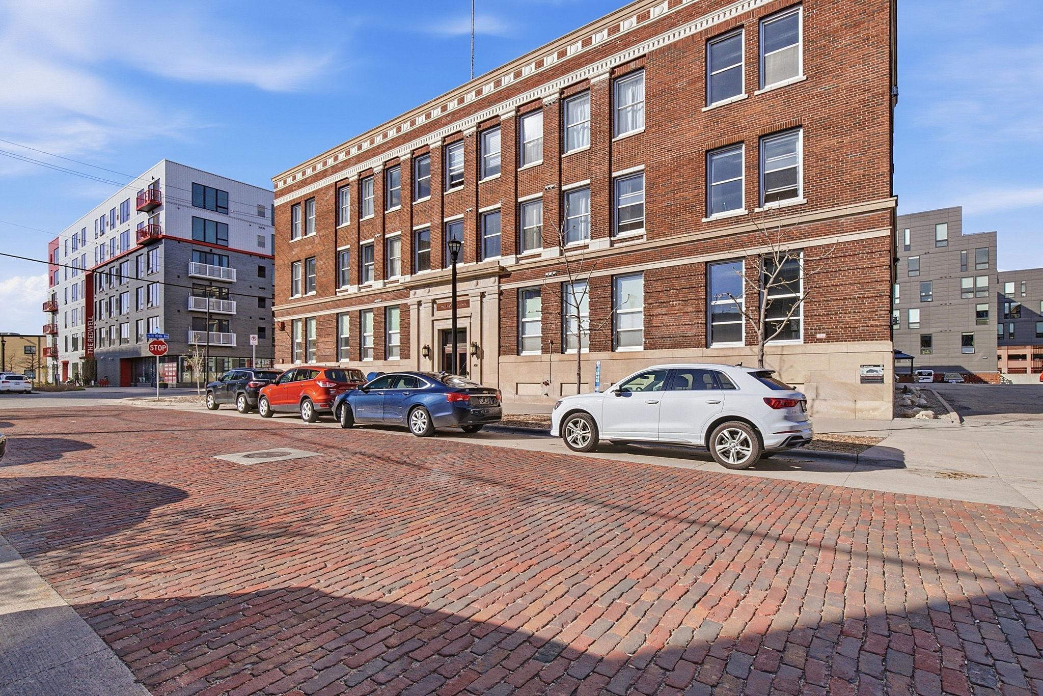View of Residential at 918 3rd Street #306, Minneapolis MN 55401, Minneapolis (37 of 38) - Mike Wilen | Minnesota Team Real Estate