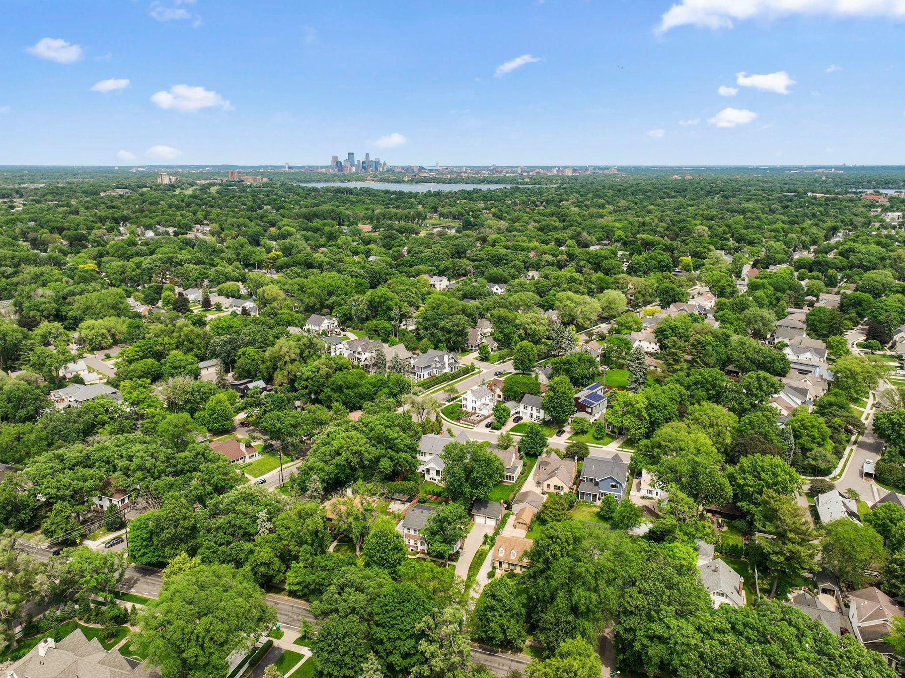 View of Residential at 4325 Wooddale Avenue, Saint Louis Park MN 55424, Saint Louis Park (57 of 72) - Mike Wilen | Minnesota Team Real Estate