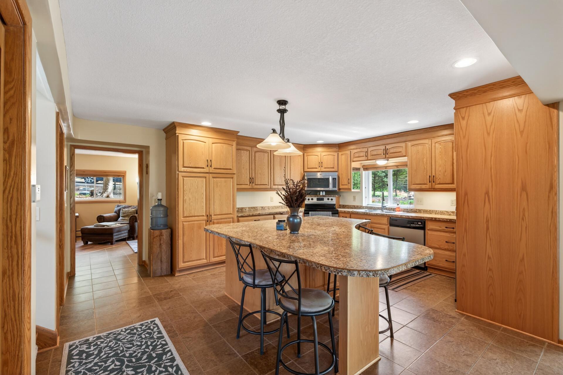 View of Residential at 9551 Riverview Road, Eden Prairie MN 55347, Eden Prairie (8 of 32) - Mike Wilen | Minnesota Team Real Estate