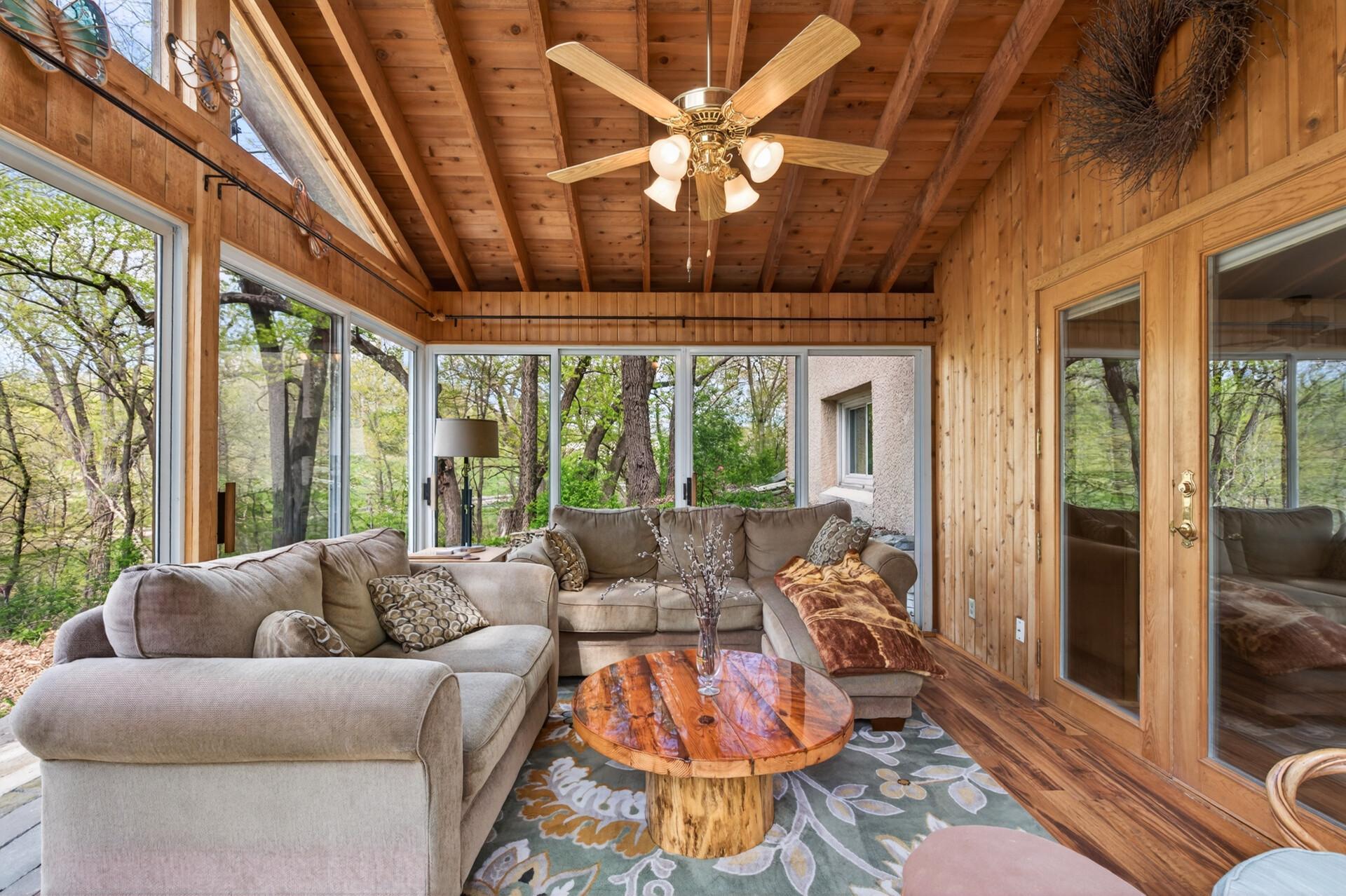 View of Residential at 9551 Riverview Road, Eden Prairie MN 55347, Eden Prairie (11 of 32) - Mike Wilen | Minnesota Team Real Estate