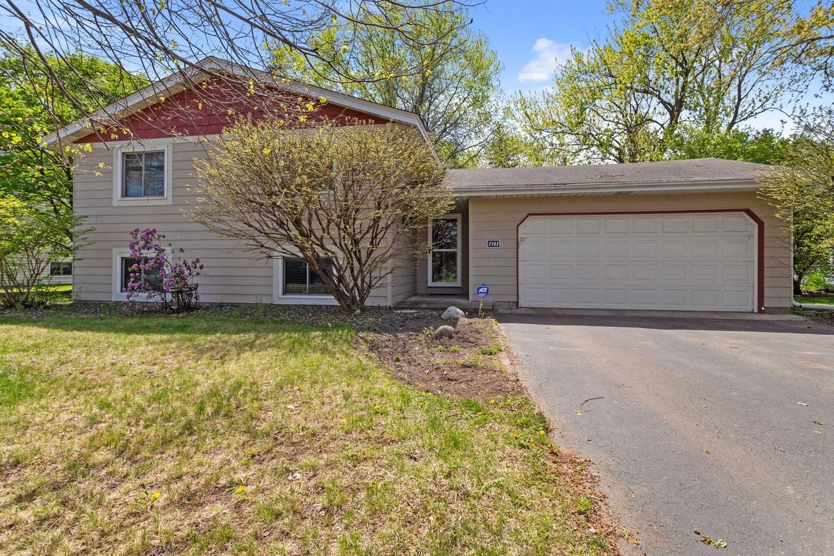 View of Residential at 7917 Modern Road, Brooklyn Park MN 55428, Brooklyn Park - Mike Wilen | Minnesota Team Real Estate