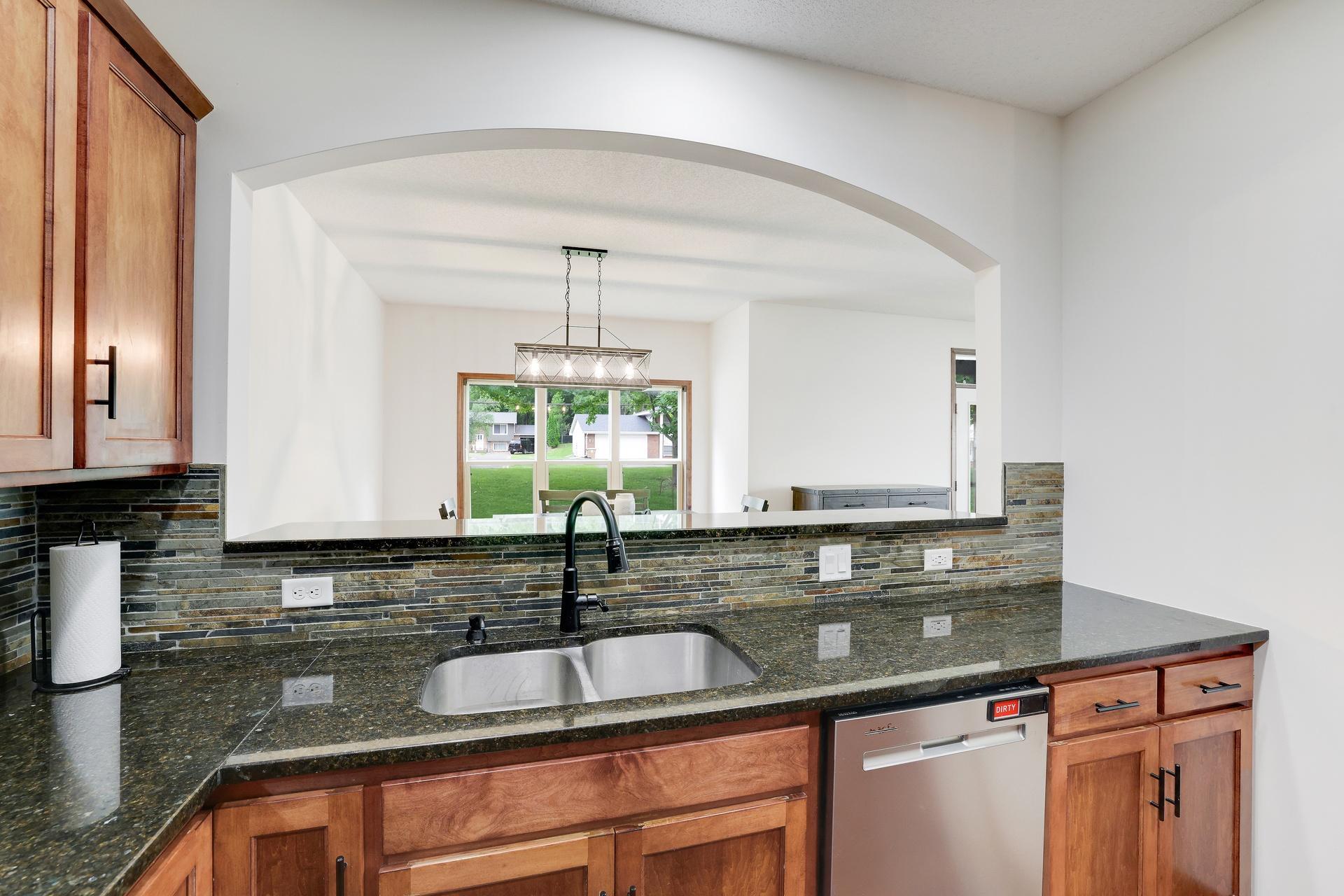 View of Residential at 7018 15th Street, Oakdale MN 55128, Oakdale (7 of 65) - Mike Wilen | Minnesota Team Real Estate