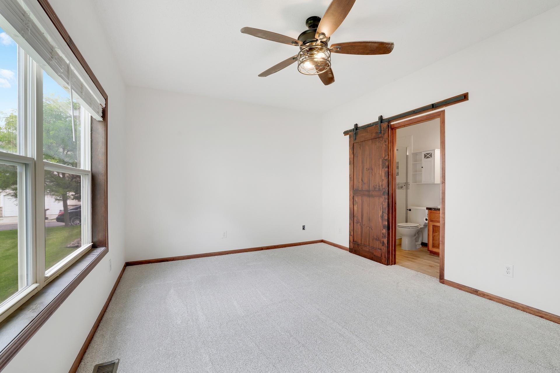 View of Residential at 7018 15th Street, Oakdale MN 55128, Oakdale (26 of 65) - Mike Wilen | Minnesota Team Real Estate