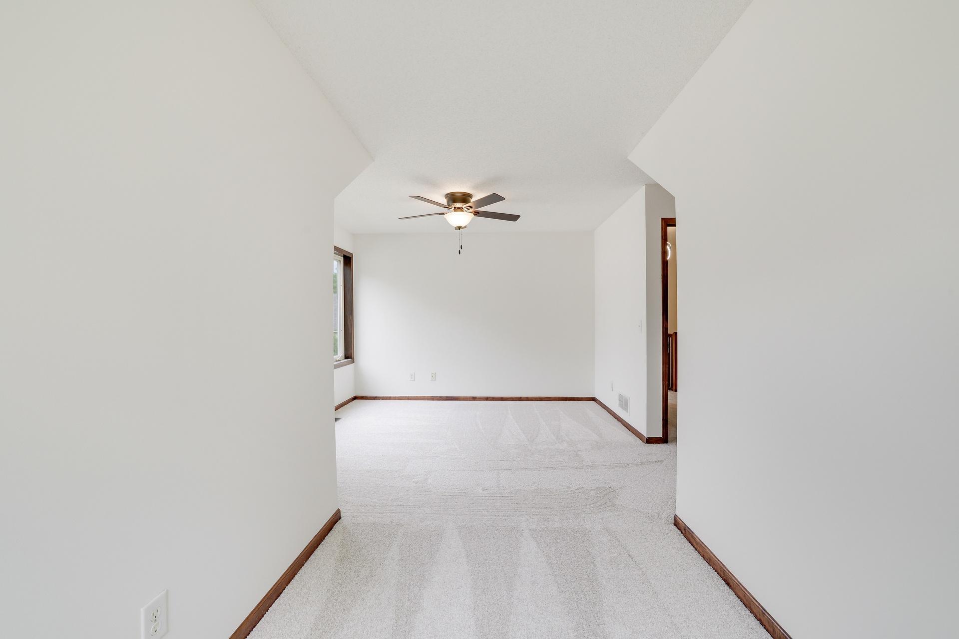 View of Residential at 7018 15th Street, Oakdale MN 55128, Oakdale (36 of 65) - Mike Wilen | Minnesota Team Real Estate