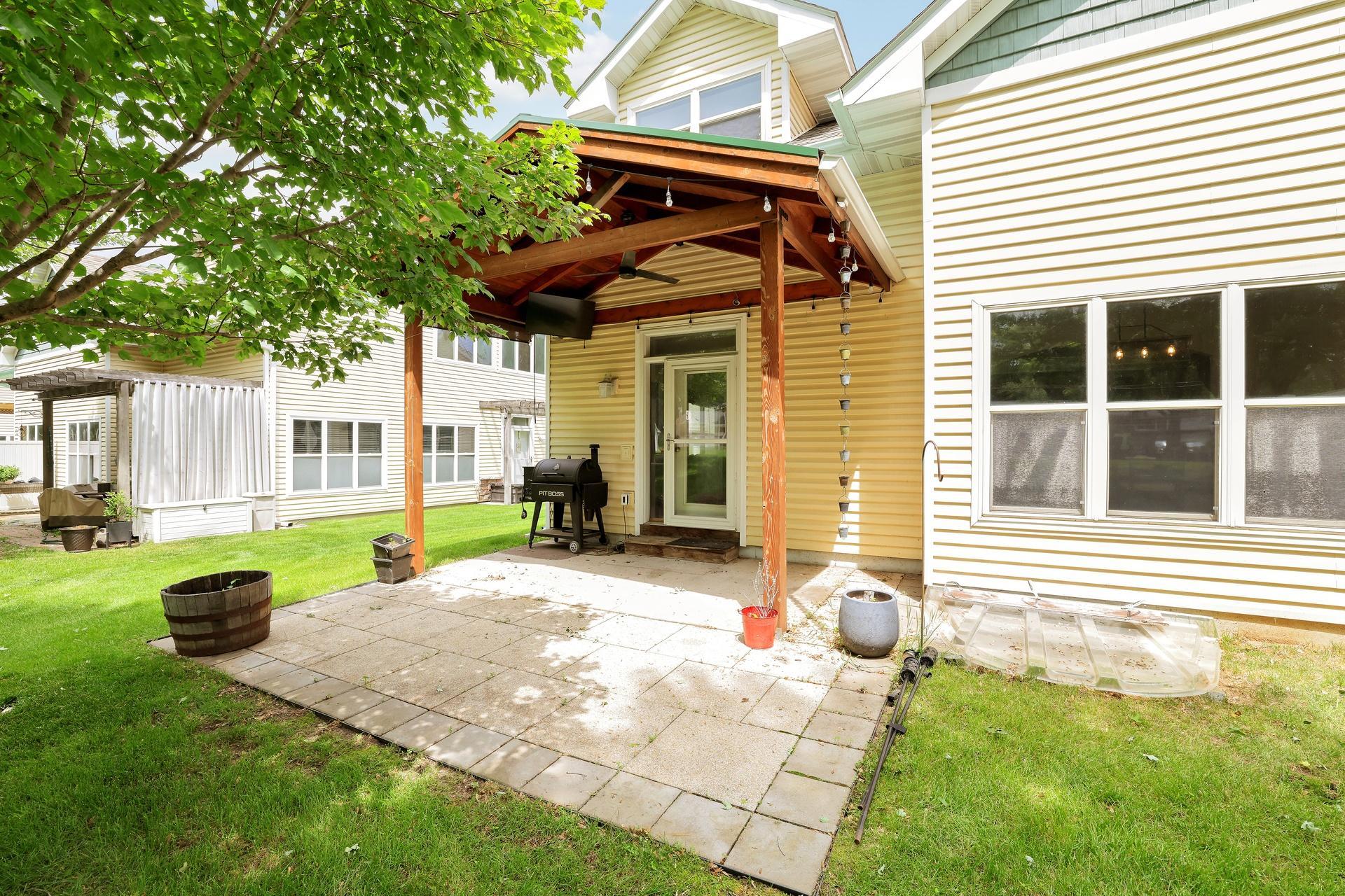 View of Residential at 7018 15th Street, Oakdale MN 55128, Oakdale (57 of 65) - Mike Wilen | Minnesota Team Real Estate