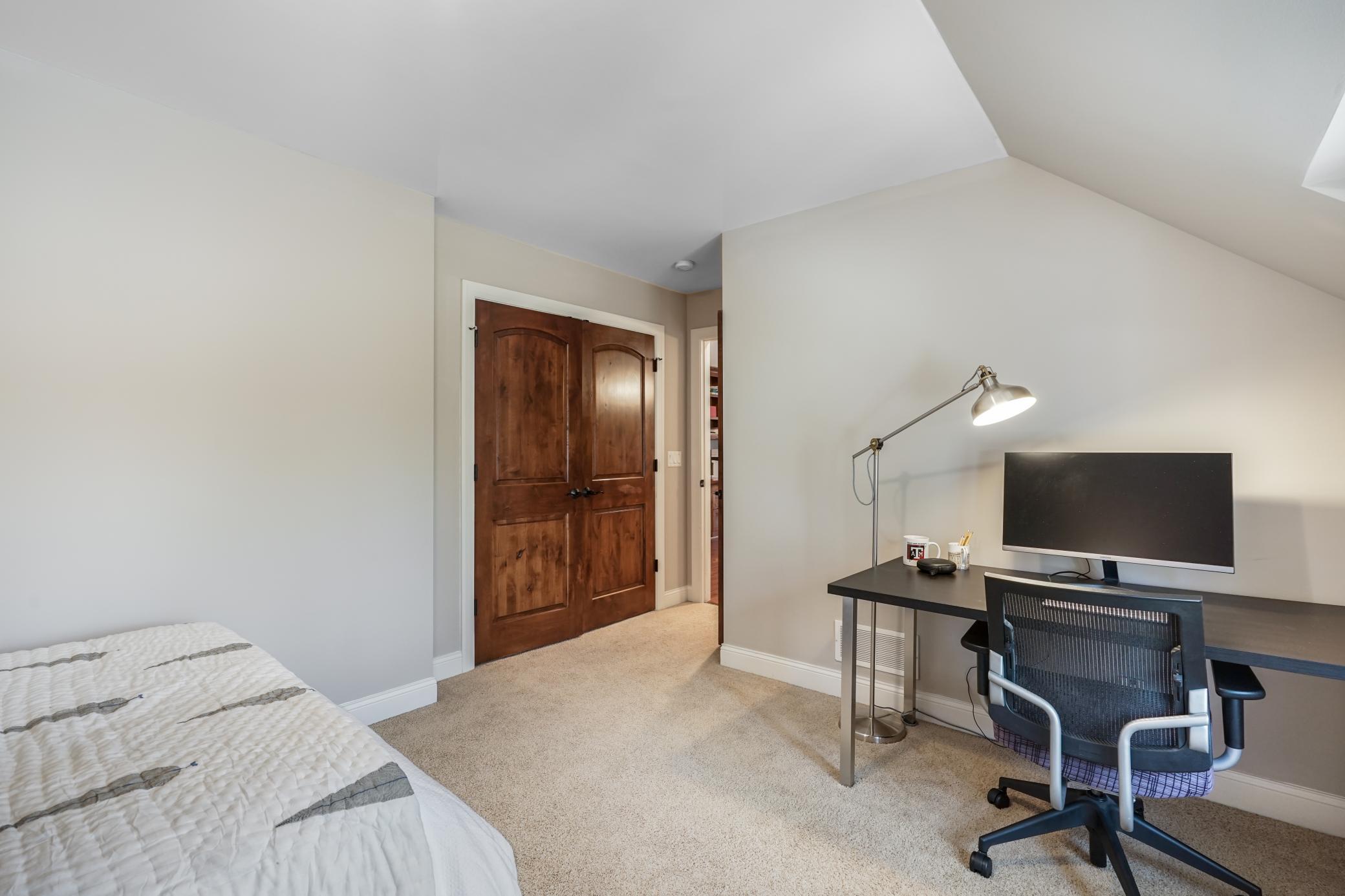 View of Residential at 4000 Inglewood Avenue, Edina MN 55416, Edina (32 of 62) - Mike Wilen | Minnesota Team Real Estate
