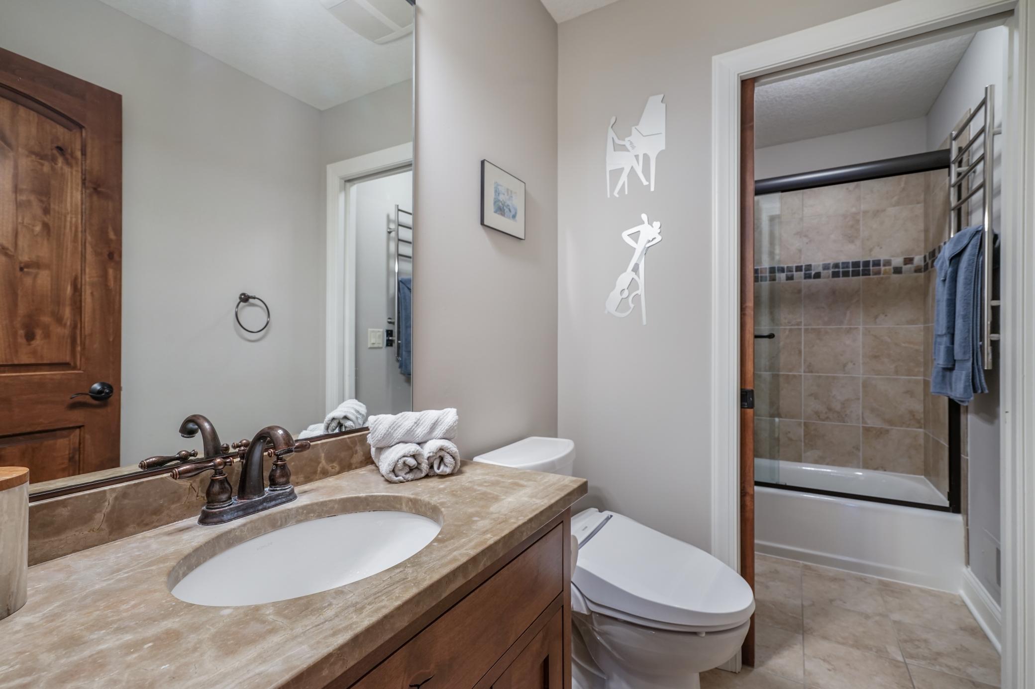 View of Residential at 4000 Inglewood Avenue, Edina MN 55416, Edina (37 of 62) - Mike Wilen | Minnesota Team Real Estate