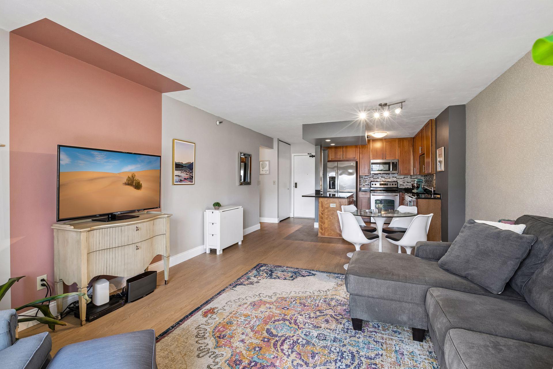 View of Residential at 401 1st Street #616, Minneapolis MN 55401, Minneapolis (8 of 64) - Mike Wilen | Minnesota Team Real Estate